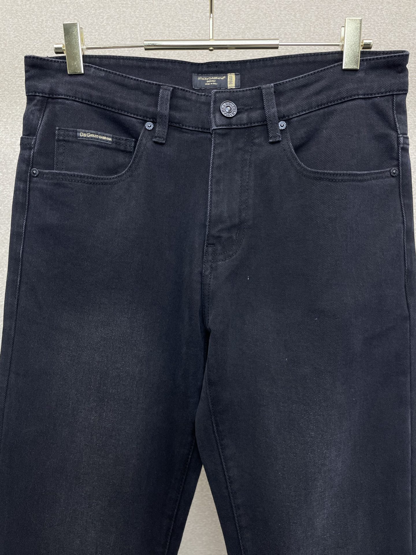。Dolce&Gabbana杜嘉班纳💥砸锅卖铁都要上的新款新款休闲牛仔裤👖高端版本 专柜定制面料 透气舒
