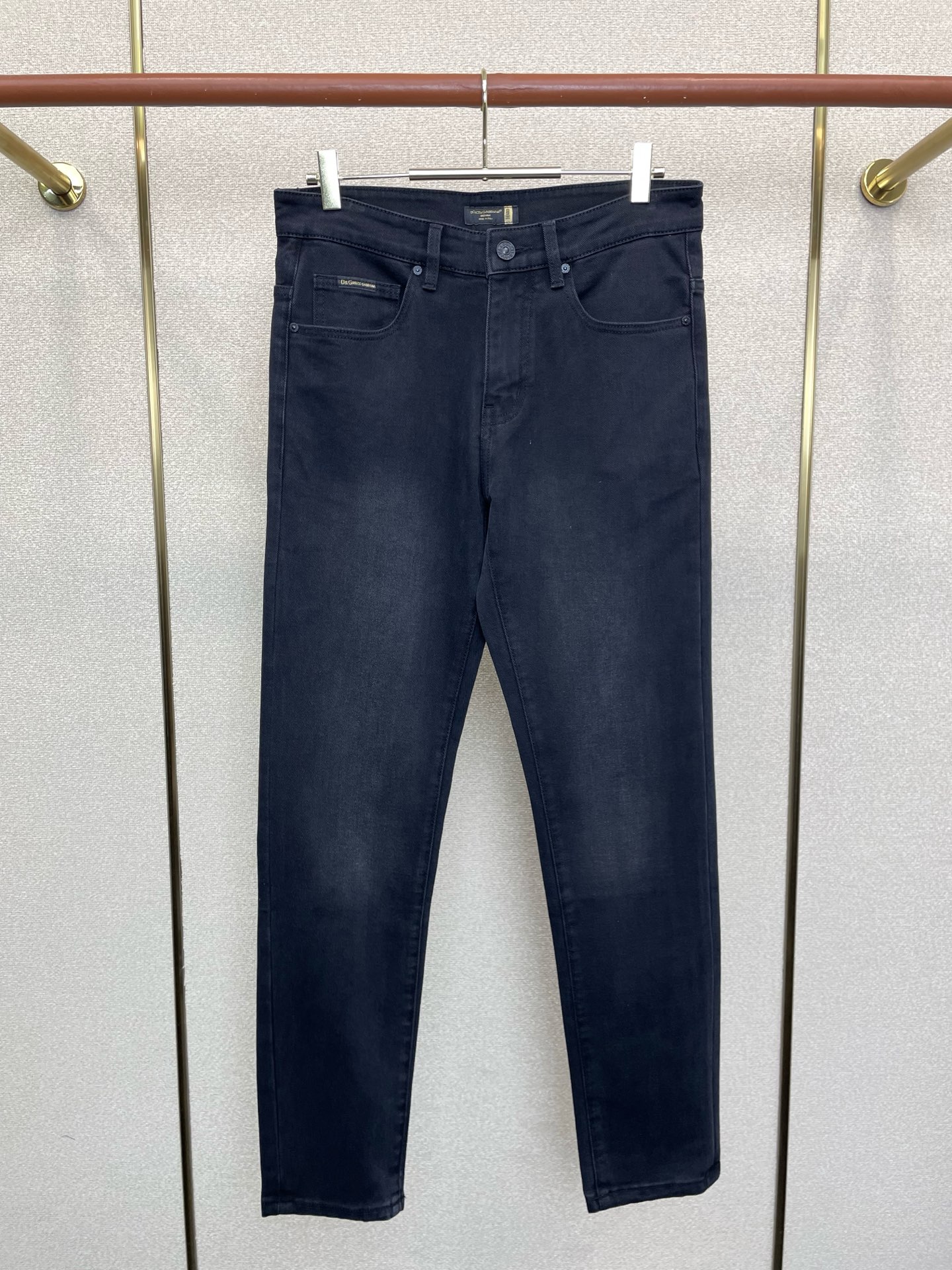 。Dolce&Gabbana杜嘉班纳💥砸锅卖铁都要上的新款新款休闲牛仔裤👖高端版本 专柜定制面料 透气舒