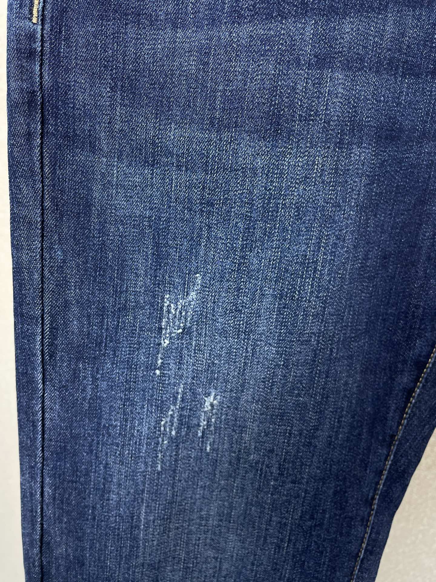 。Dolce&Gabbana杜嘉班纳💥砸锅卖铁都要上的新款新款休闲牛仔裤👖高端版本 专柜定制面料 透气舒