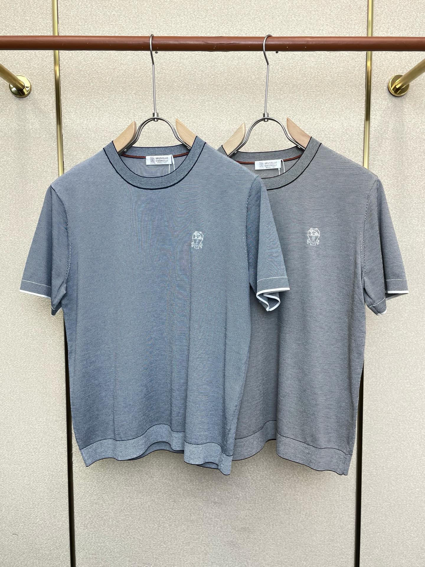 NO:773843,.BC-Brunello Cucinali Brunello Cucinali's new style, original men's casual short-sleeve, high-end customization, high-end version, fashionable and versatile, popular imported fabrics, super soft and delicate feel, skin-friendly and comfortable to wear, high-end boutique, OEM finely made upper body is very good, men's must-have items, complete three standards, code number 48-56, brunello cucinelli, T-shirt,19860909.BC-Brunello Cucinali布鲁内洛·库奇内利砸锅卖铁都要上的新款新款原单男士休闲短袖 高端定制 高端版本 时尚百搭爆款进口面料 手感超柔软细腻 穿着亲肤舒适 高端精品 代工厂精细做上身非常赞 男士必备单品 三标齐全 码数48-56砸锅卖铁上新款,,brunello cucinelli,T-shirt,,Men's clothing