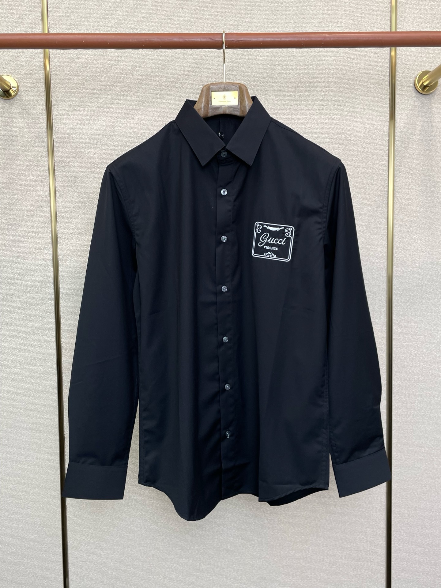 。Gucci古驰💥砸锅卖铁都要上的新款新款男士休闲长袖衬衫 高端定制 高端版本 时尚百搭爆款⚠️⚠️✨✨