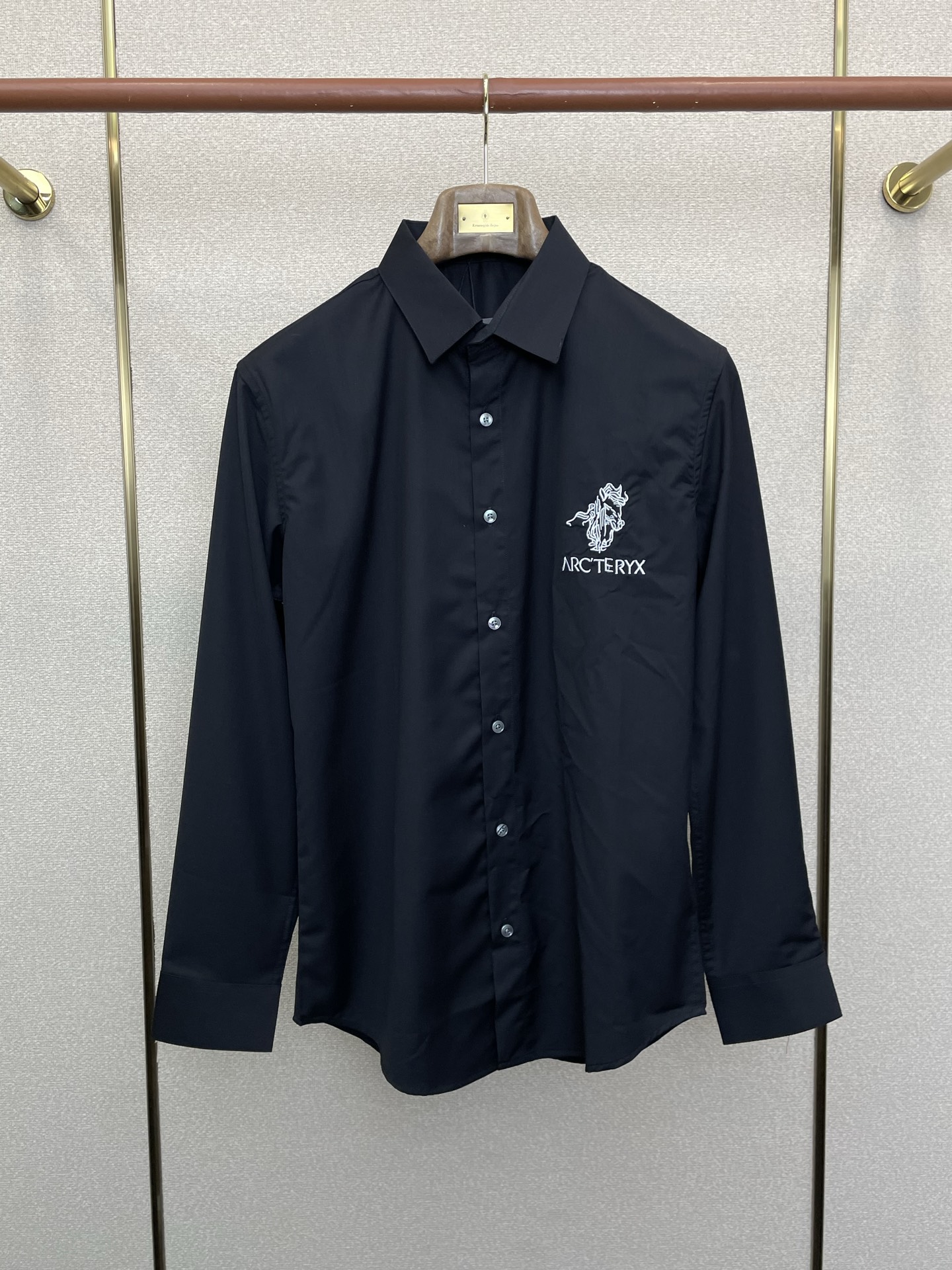 。Arc’teryx始祖鸟💥砸锅卖铁都要上的新款新款男士休闲长袖衬衫 高端定制 高端版本 时尚百搭爆款⚠