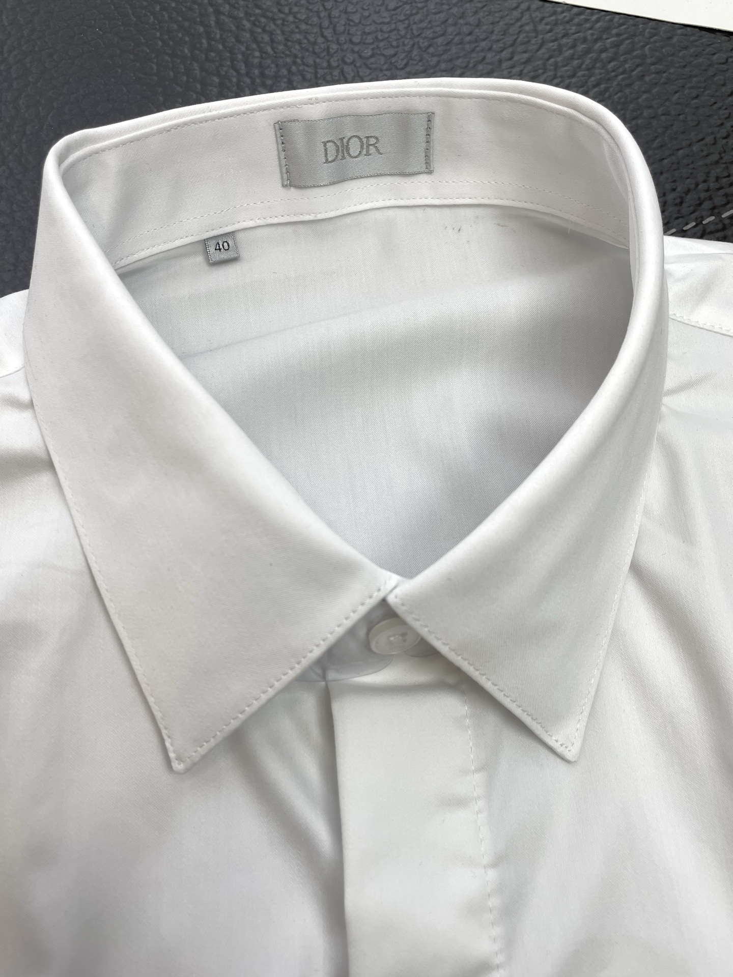 。Dior迪奥💥砸锅卖铁都要上的新款新款男士休闲衬衫 高端定制 高端版本 时尚百搭爆款⚠️⚠️✨✨进口面