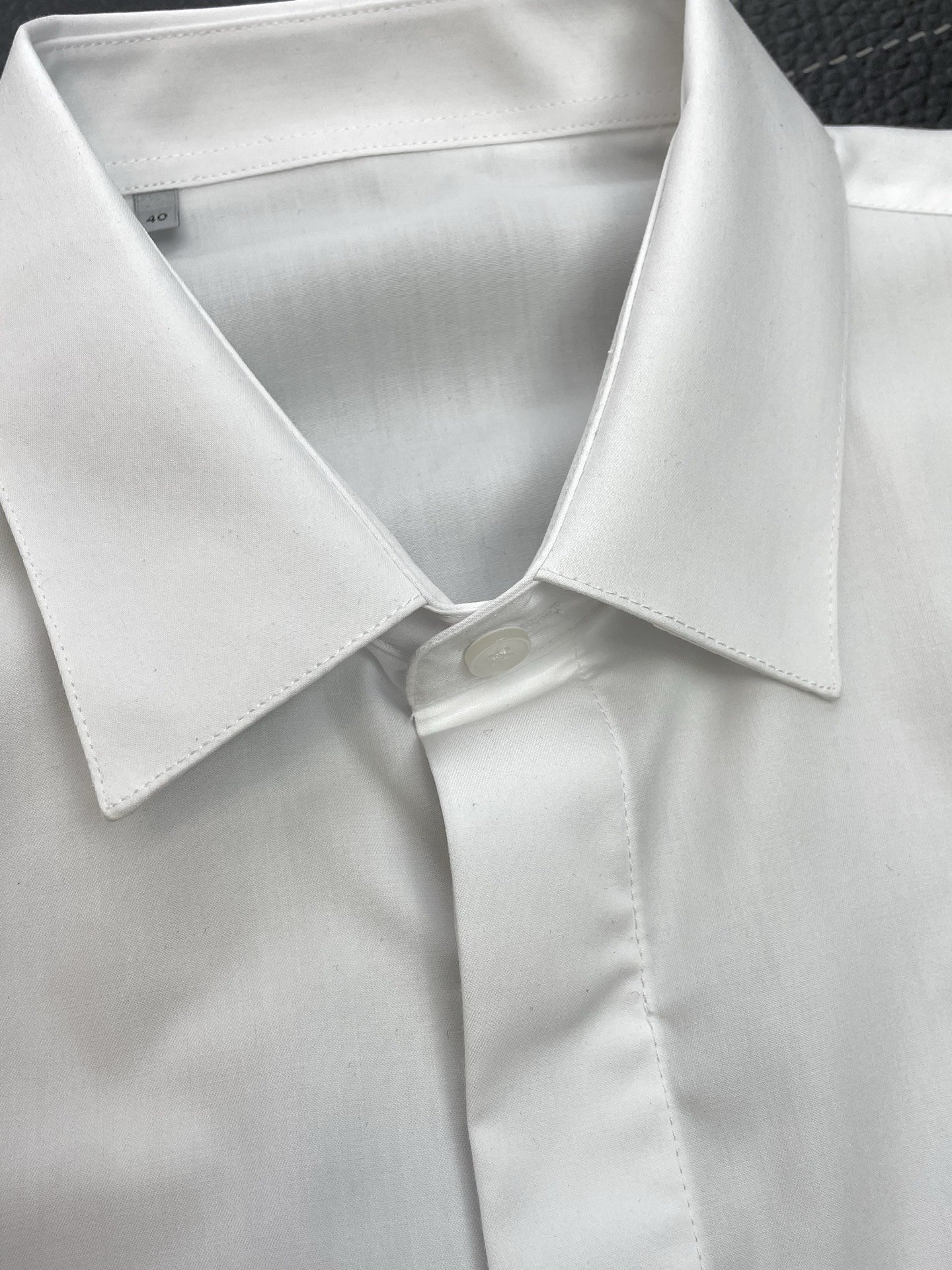 。Dior迪奥💥砸锅卖铁都要上的新款新款男士休闲衬衫 高端定制 高端版本 时尚百搭爆款⚠️⚠️✨✨进口面