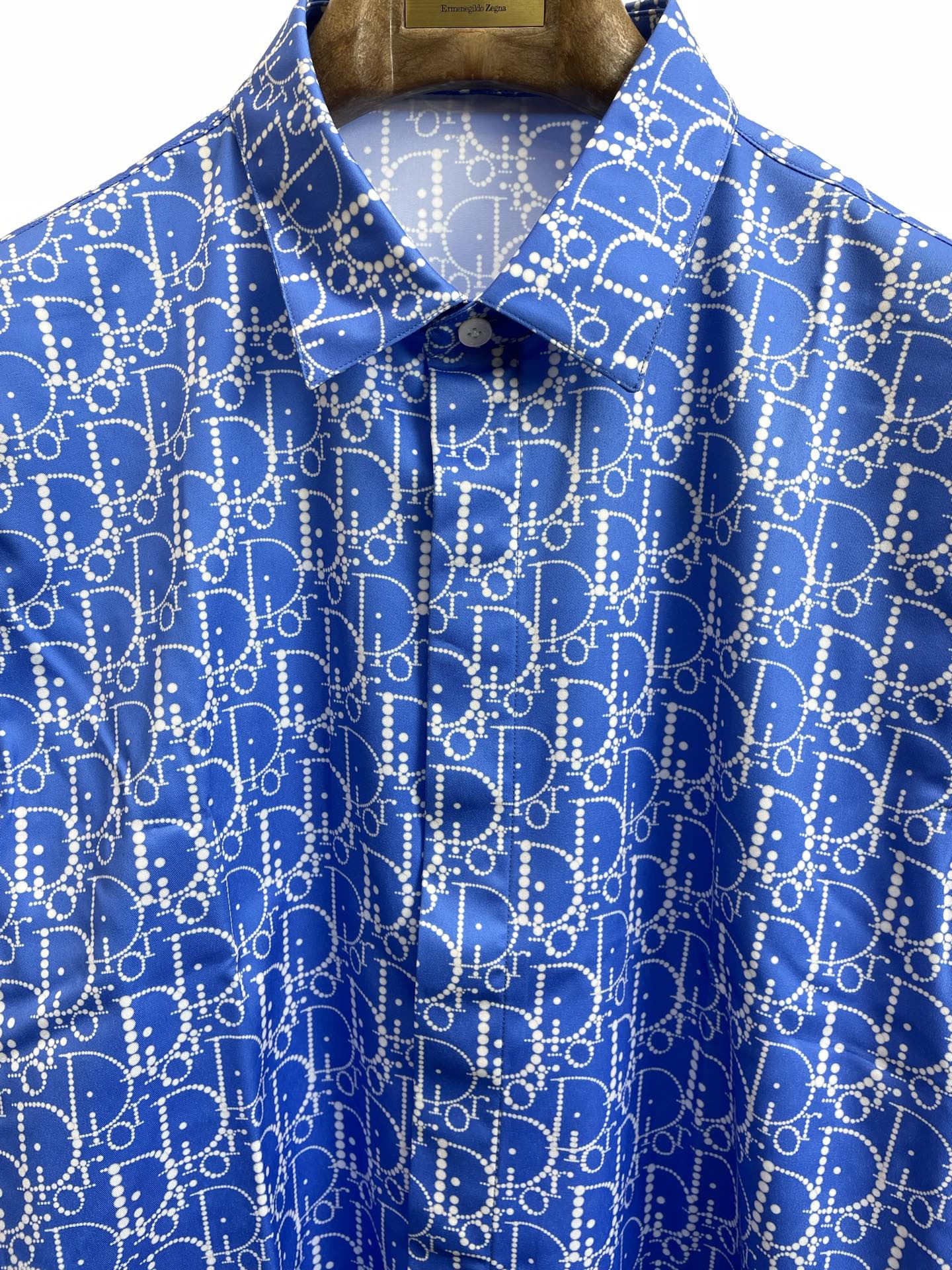 。Dior迪奥💥砸锅卖铁都要上的新款新款男士休闲衬衫 高端定制 高端版本 时尚百搭爆款⚠️⚠️✨✨进口面