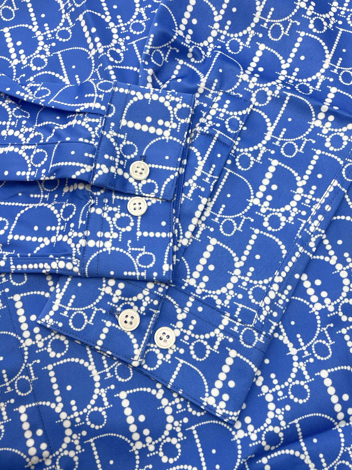 。Dior迪奥💥砸锅卖铁都要上的新款新款男士休闲衬衫 高端定制 高端版本 时尚百搭爆款⚠️⚠️✨✨进口面