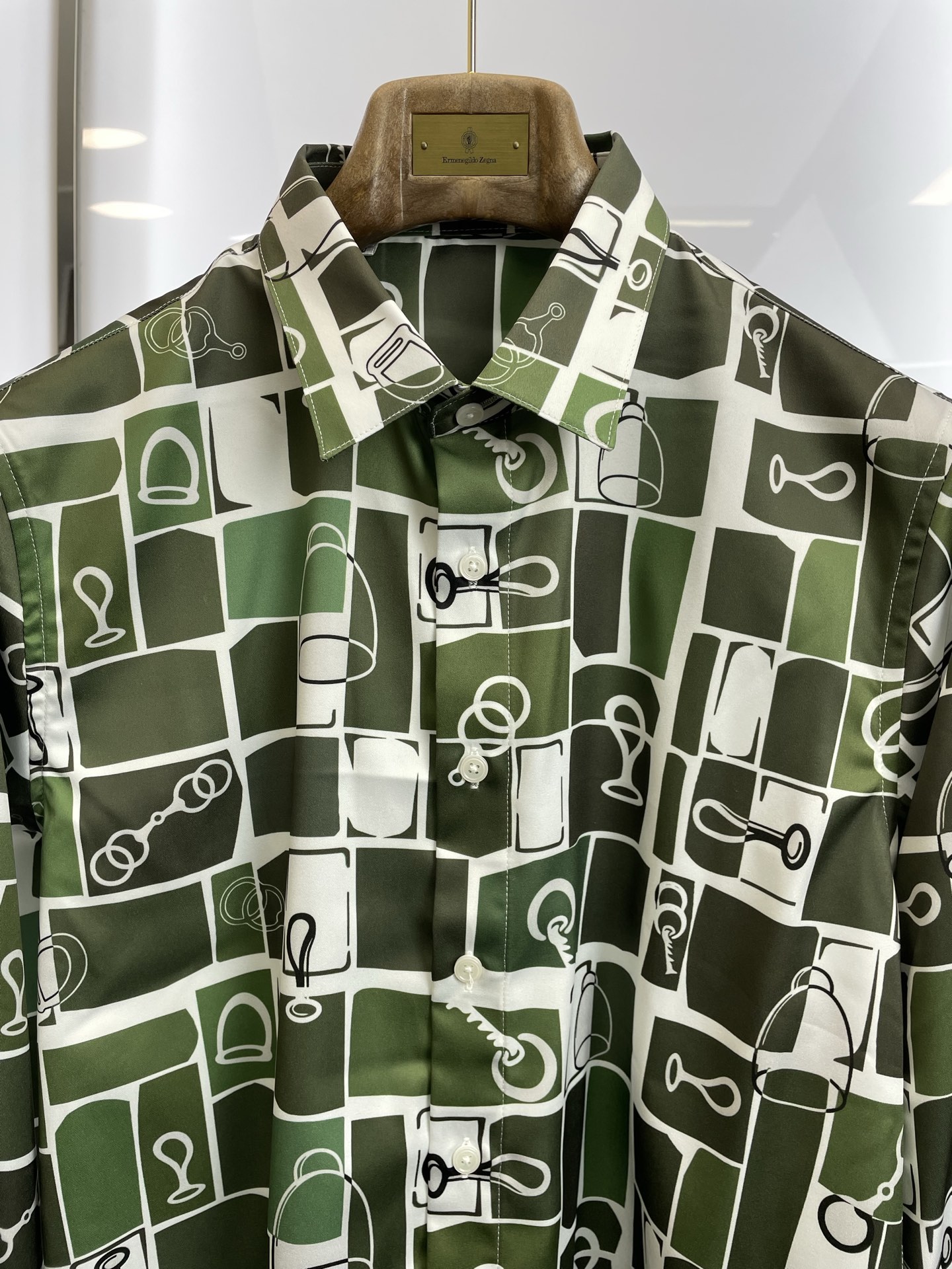 。Hermès爱马仕💥砸锅卖铁都要上的新款新款原单男士休闲长袖衬衫 高端定制 高端版本 时尚百搭爆款⚠️