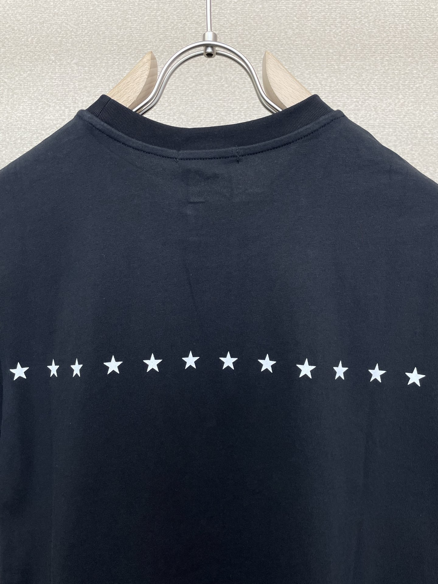 。Moncler蒙口💥砸锅卖铁都要上的新款新款原单男士休闲短袖 高端定制 高端版本 时尚百搭爆款⚠️⚠️