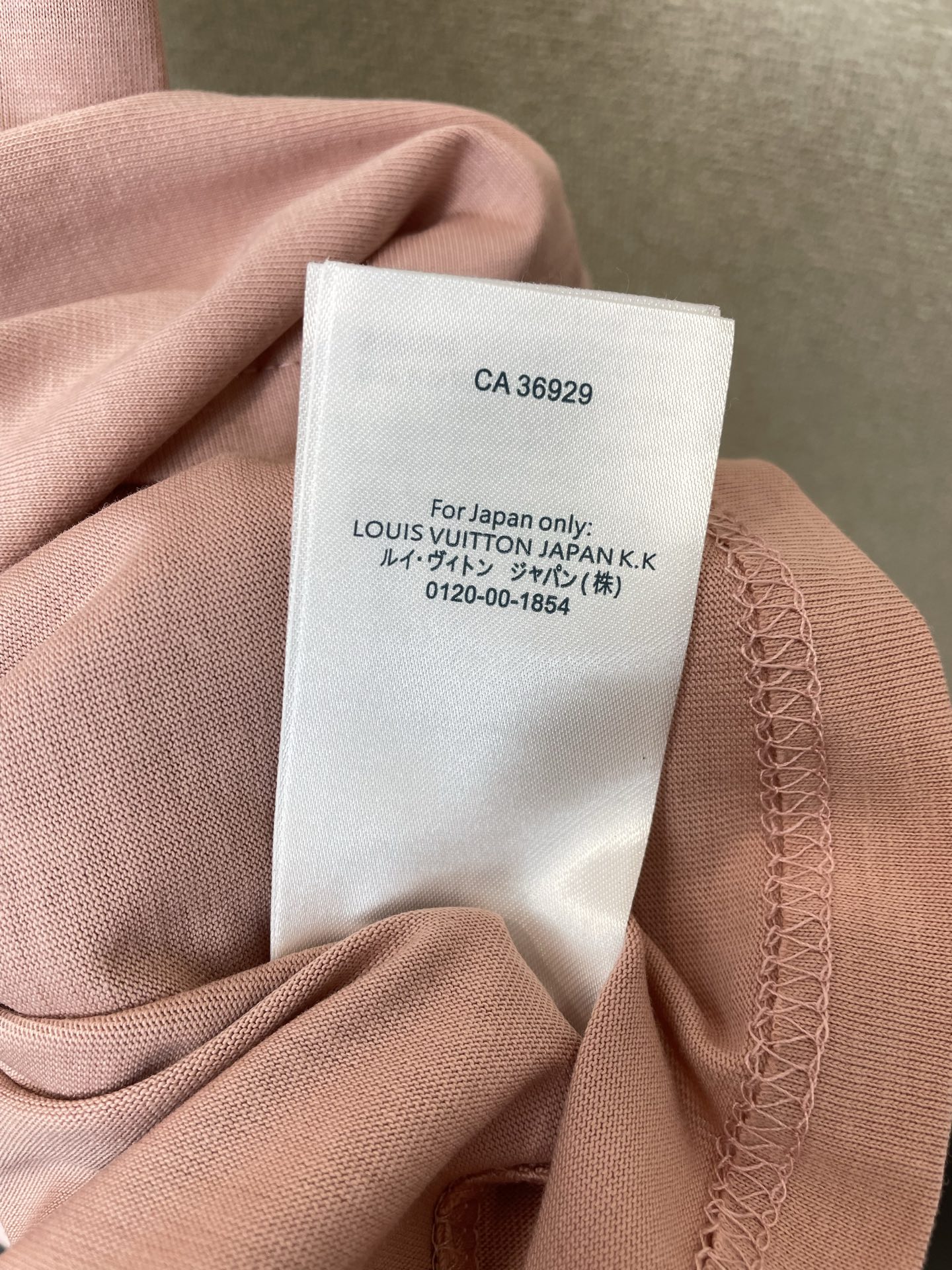 。Louis Vuitton路易威登💥砸锅卖铁都要上的新款新款原单男士休闲短袖 高端定制 高端版本 时尚