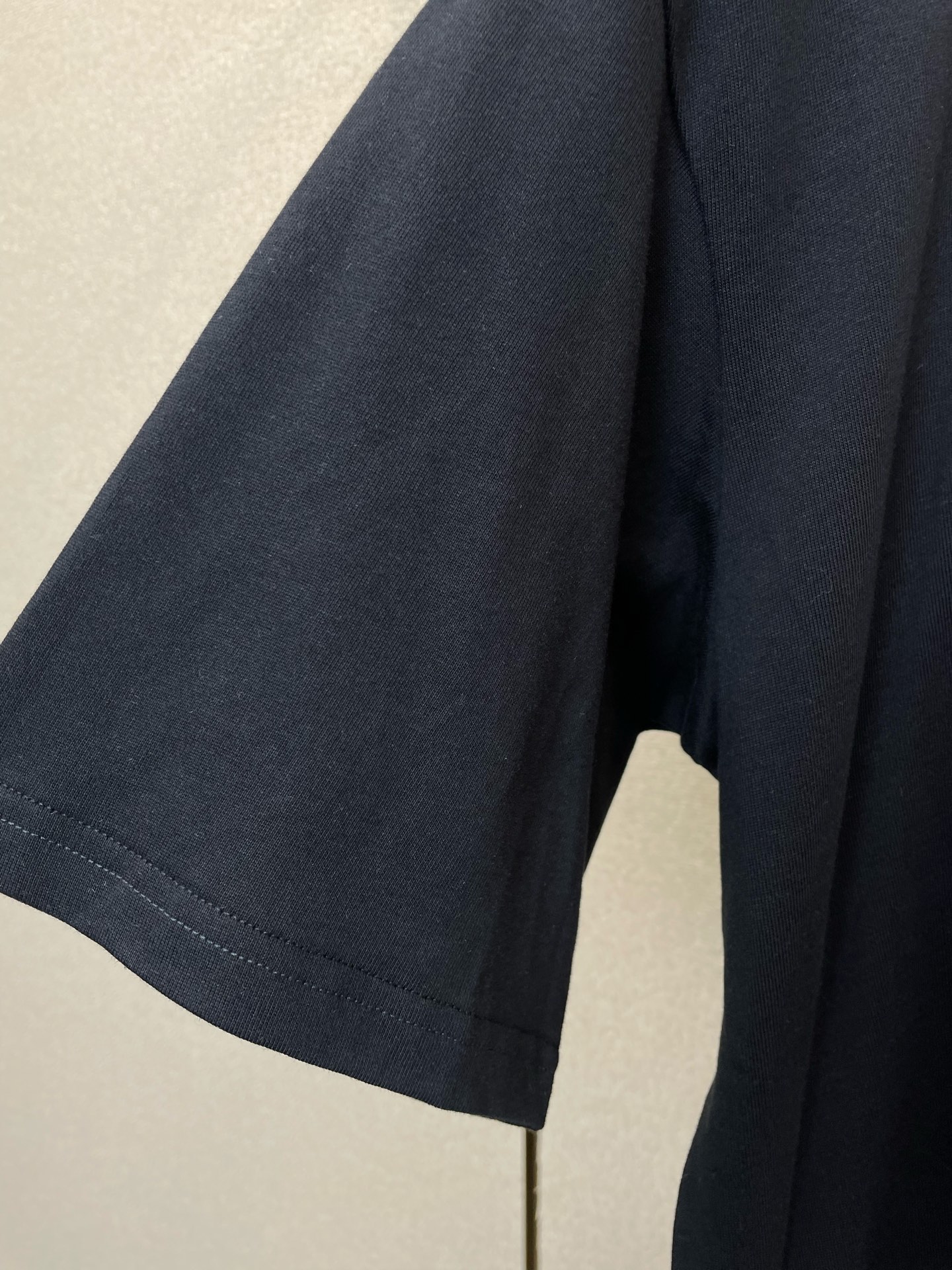 。Burberry巴宝莉💥砸锅卖铁都要上的新款新款男士休闲短袖 高端定制 高端版本 时尚百搭爆款⚠️⚠️