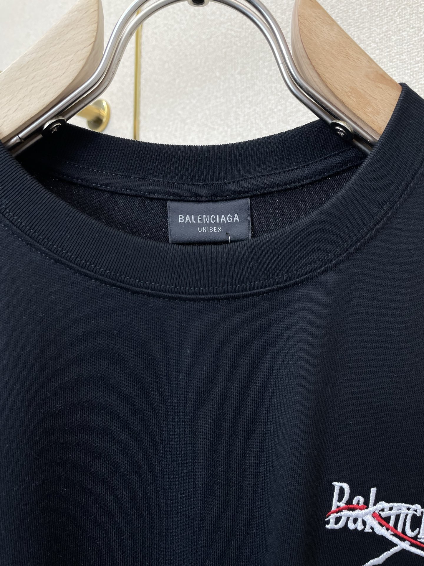 。Balenciaga巴黎世家💥砸锅卖铁都要上的新款新款男士休闲短袖 高端定制 高端版本 时尚百搭爆款⚠