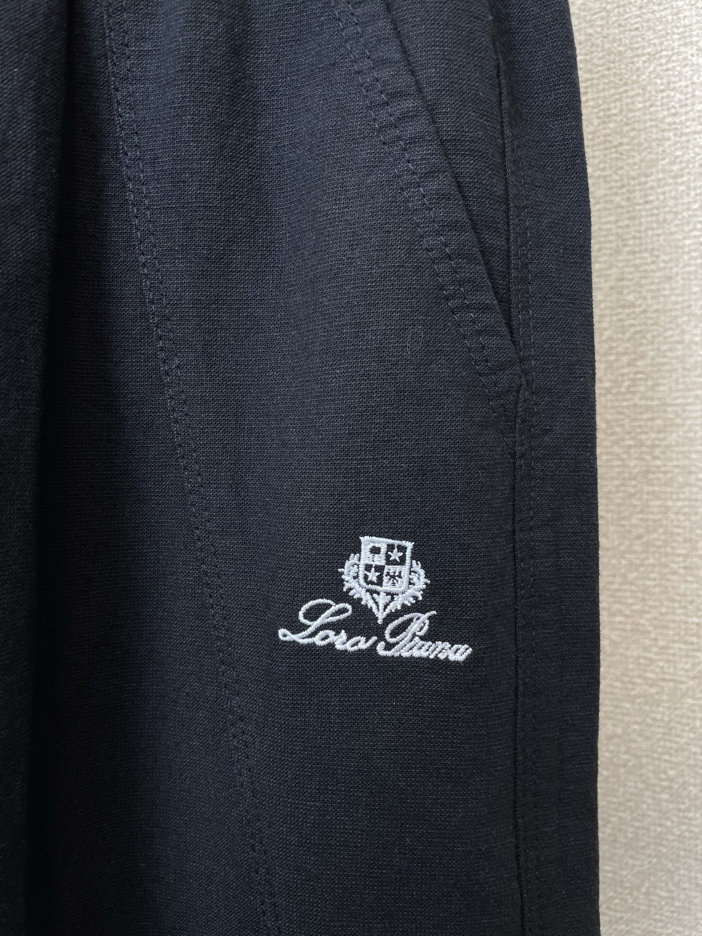 。Loro Piana-Loro Piana诺悠翩雅💥砸锅卖铁都要上的新款新款 休闲裤 高端版本！专柜定