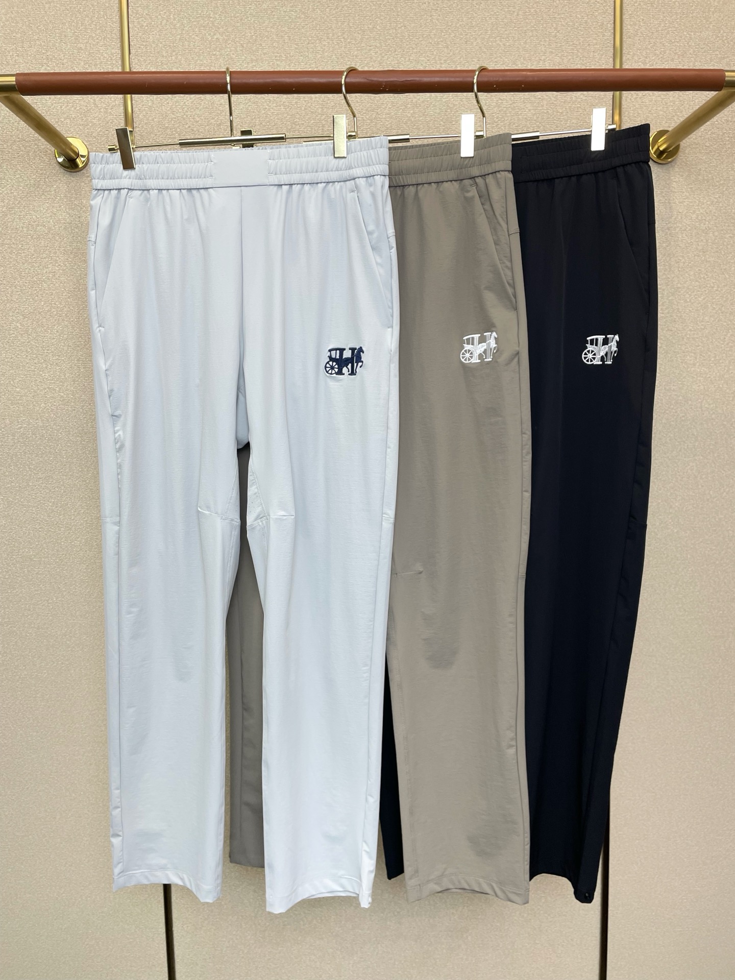 。Hermès爱马仕💥砸锅卖铁都要上的新款新款原单男士休闲裤 高端定制 高端版本 时尚百搭爆款⚠️⚠️✨