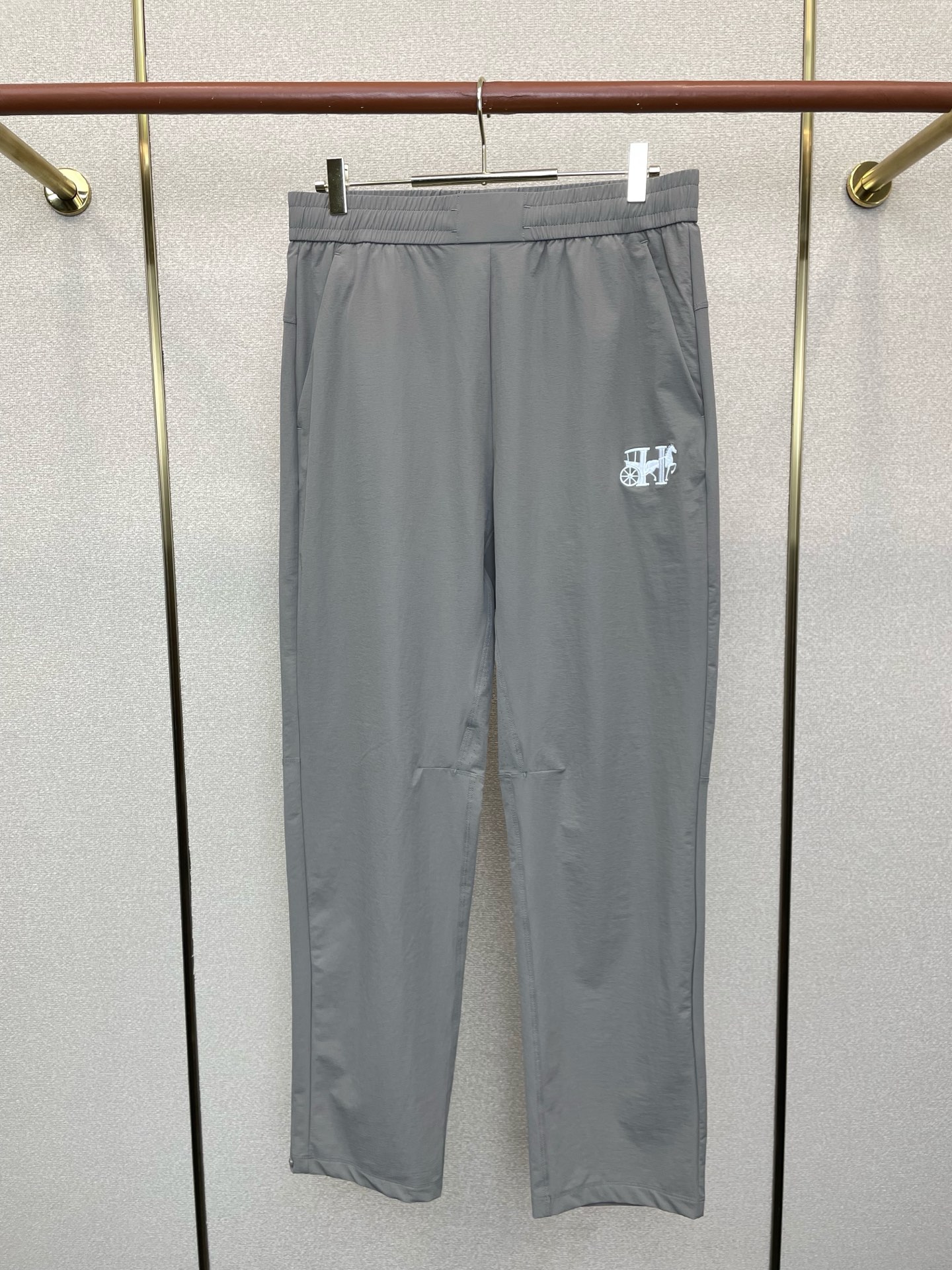 。Hermès爱马仕💥砸锅卖铁都要上的新款新款原单男士休闲裤 高端定制 高端版本 时尚百搭爆款⚠️⚠️✨