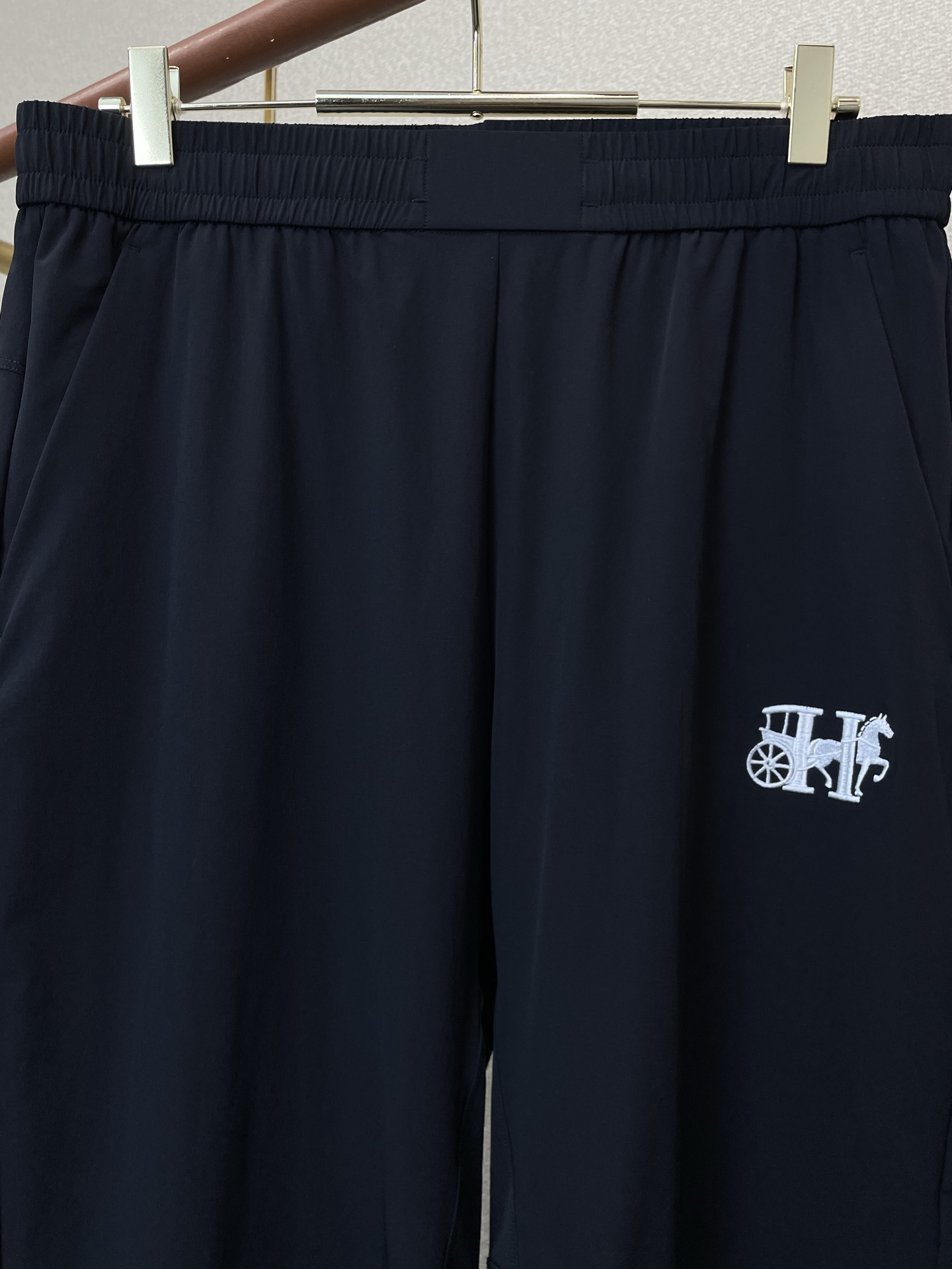 。Hermès爱马仕💥砸锅卖铁都要上的新款新款原单男士休闲裤 高端定制 高端版本 时尚百搭爆款⚠️⚠️✨