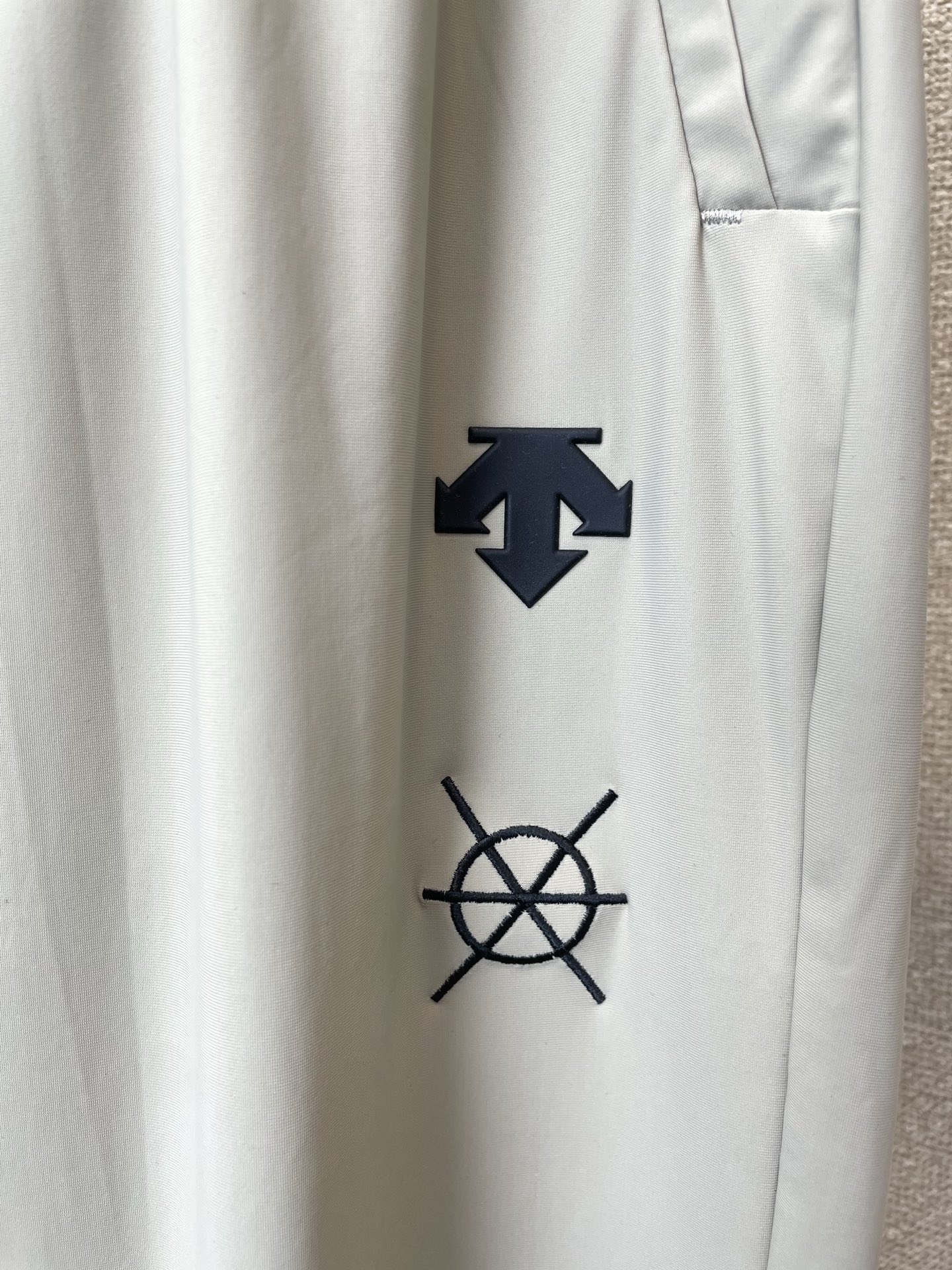 。DESCENTE迪桑特💥砸锅卖铁都要上的新款新款原单男士休闲裤 高端定制 高端版本 时尚百搭爆款⚠️⚠