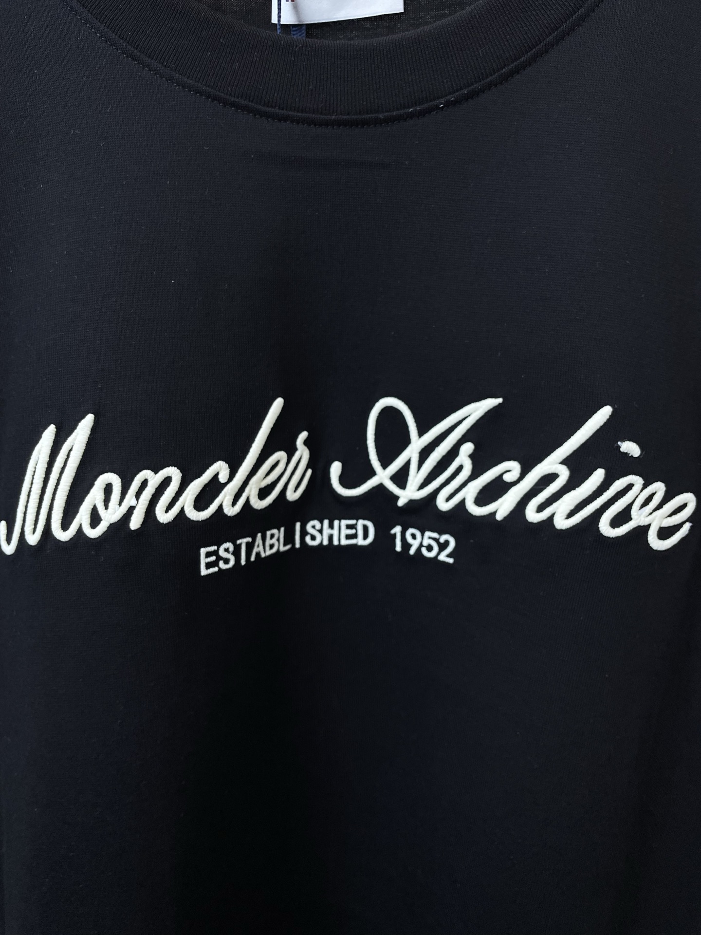 。Moncler蒙口💥砸锅卖铁都要上的新款新款原单男士休闲短袖 高端定制 高端版本 时尚百搭爆款⚠️⚠️