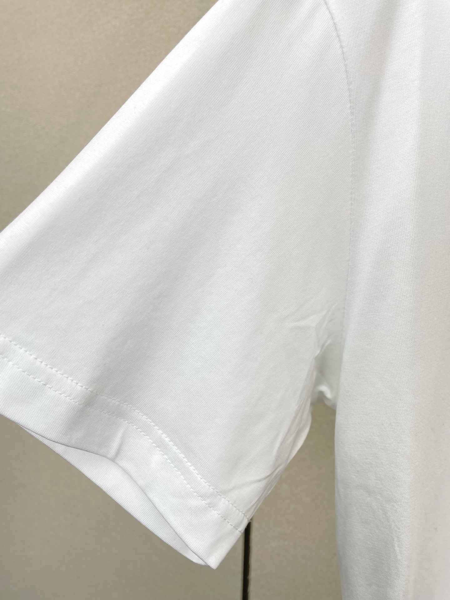 。Gucci古驰💥砸锅卖铁都要上的新款新款原单男士休闲短袖 高端定制 高端版本 时尚百搭爆款⚠️⚠️✨✨