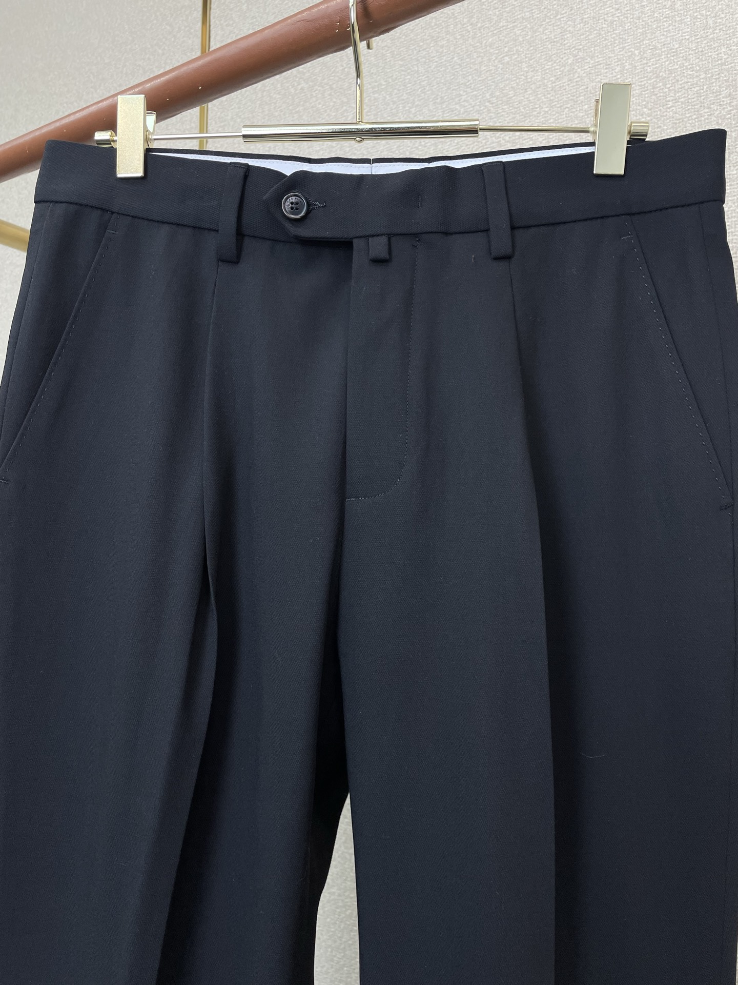 。Loro Piana-Loro Piana 诺悠翩雅💥砸锅卖铁都要上的新款新款休闲裤 高端版本！专柜定