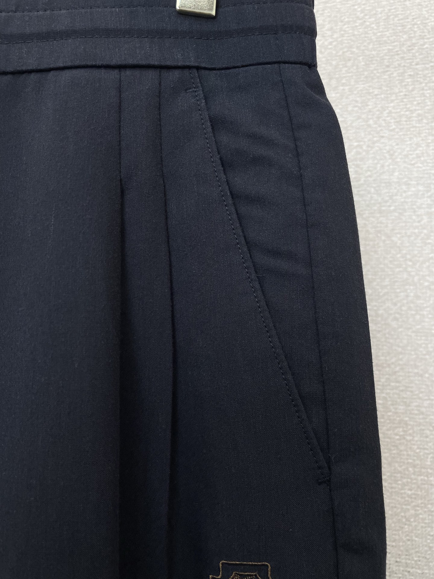 。BC-Brunello Cucineli 布鲁内洛 •库奇内利💥砸锅卖铁都要上的新款新款休闲裤 高端版