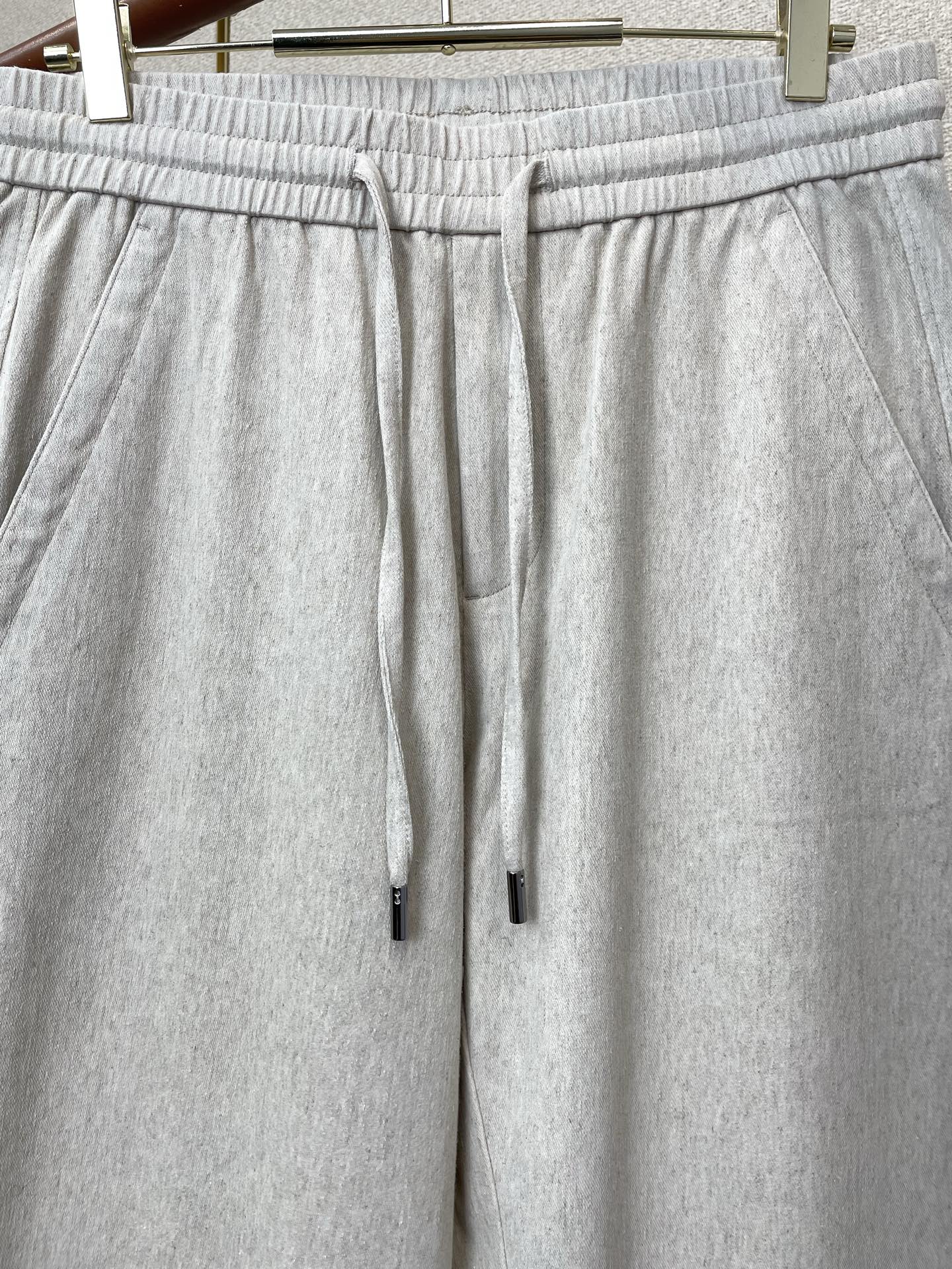 。Louis Vuitton路易威登💥砸锅卖铁都要上的新款新款 休闲裤 高端版本！专柜定制面料 透气舒适