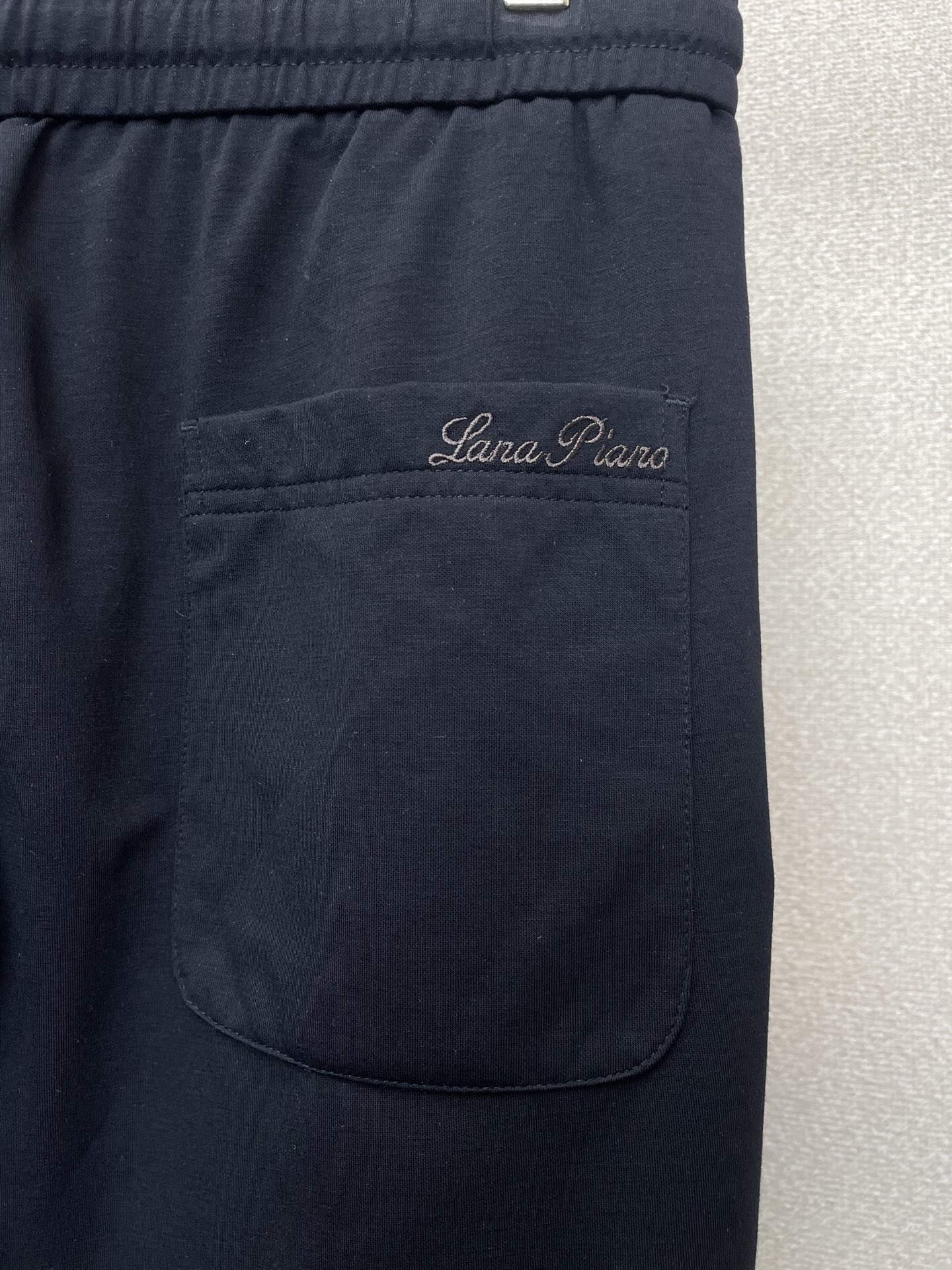 。Loro Piana-Loro Piana诺悠翩雅💥砸锅卖铁都要上的新款新款 休闲裤 高端版本！专柜定
