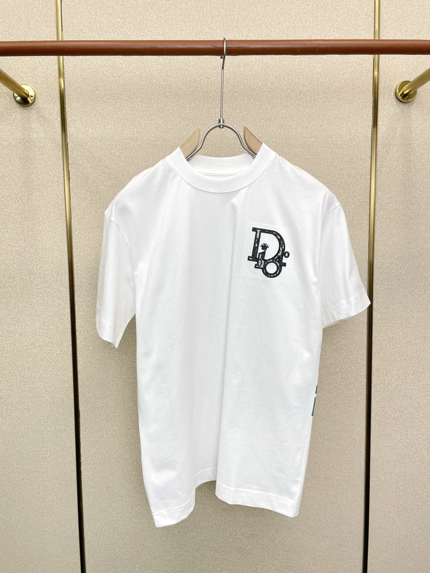 。Dior迪奥💥砸锅卖铁都要上的新款新款原单男士休闲短袖 高端定制 高端版本 时尚百搭爆款⚠️⚠️✨✨进