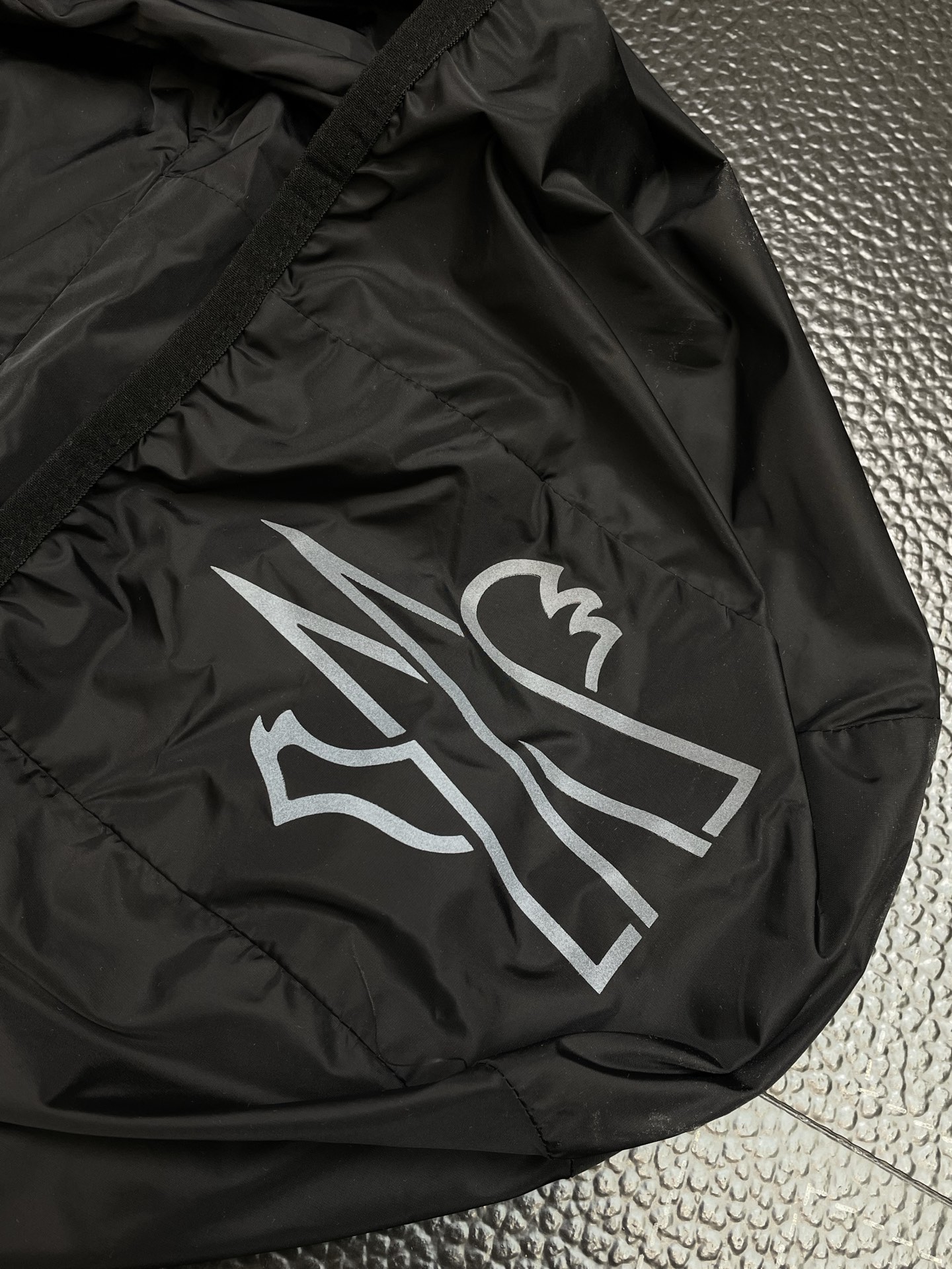 。Moncler蒙口💥砸锅卖铁都要上的新款新款原单男士休闲连帽马甲 高端定制 高端版本 时尚百搭爆款⚠️