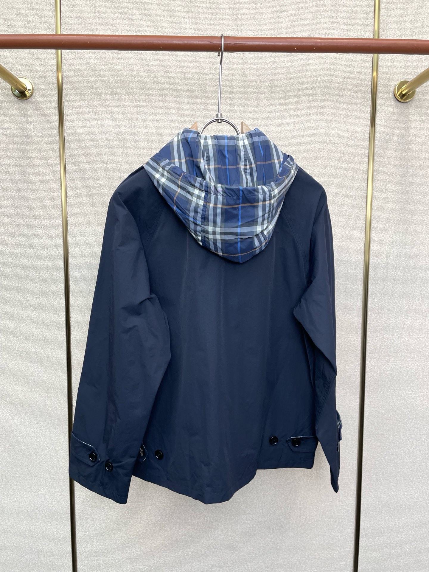 。Burberry巴宝莉💥砸锅卖铁都要上的新款新款原单男士休闲连帽夹克 双面穿夹克 高端定制 高端版本 