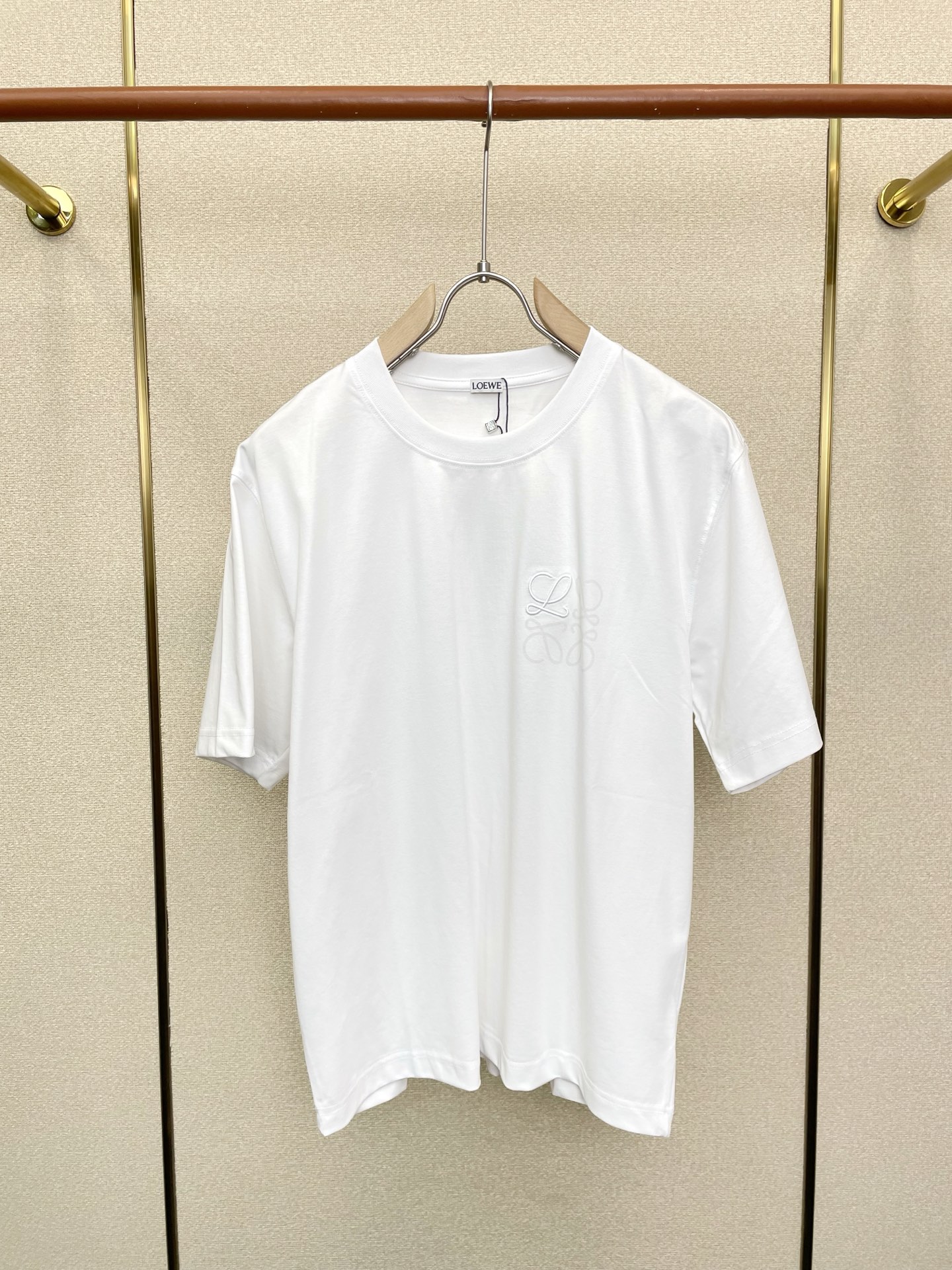 。LOEWE罗意威💥砸锅卖铁都要上的新款新款原单男士休闲短袖 高端定制 高端版本 时尚百搭爆款⚠️⚠️✨