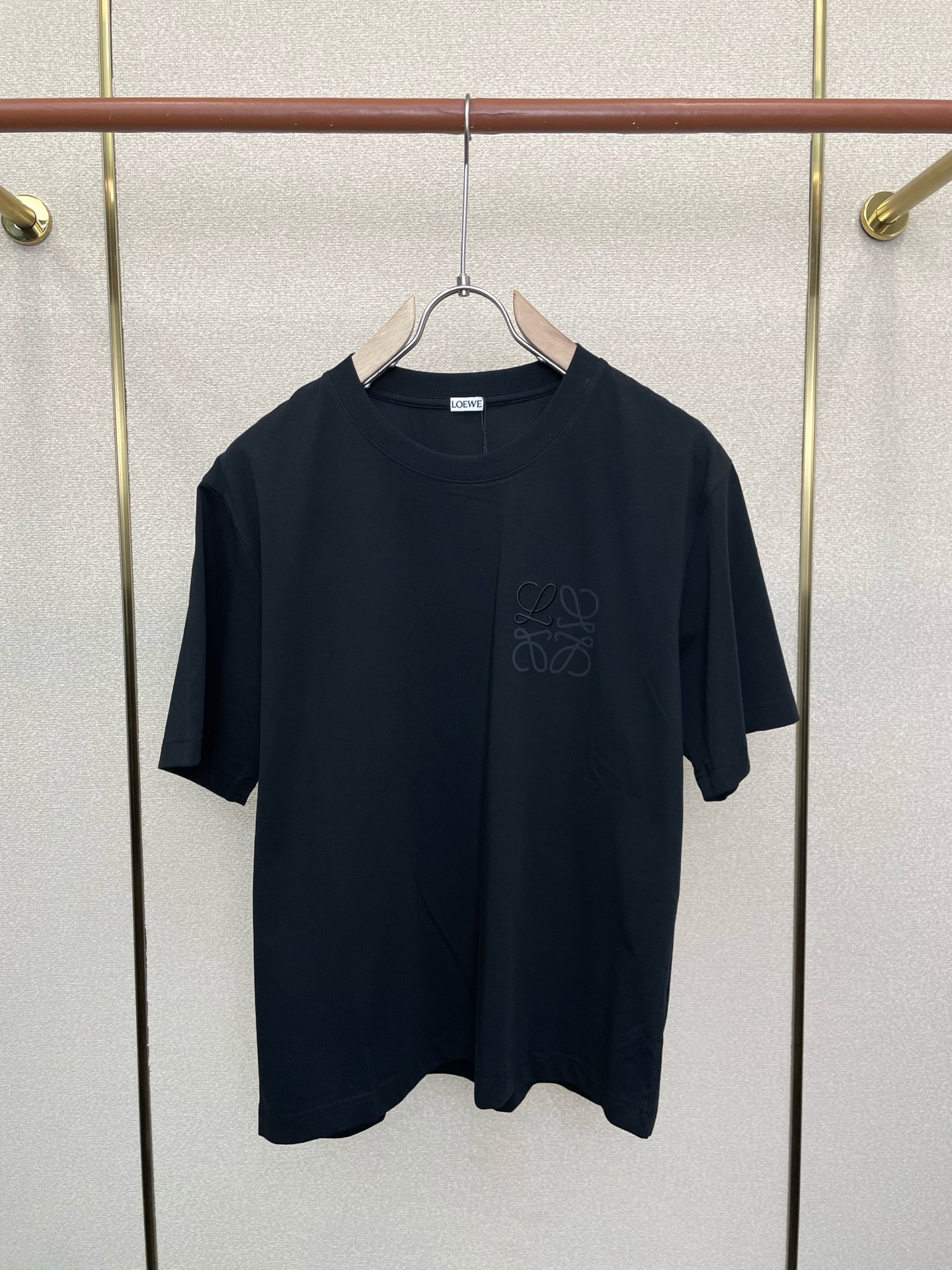 。LOEWE罗意威💥砸锅卖铁都要上的新款新款原单男士休闲短袖 高端定制 高端版本 时尚百搭爆款⚠️⚠️✨