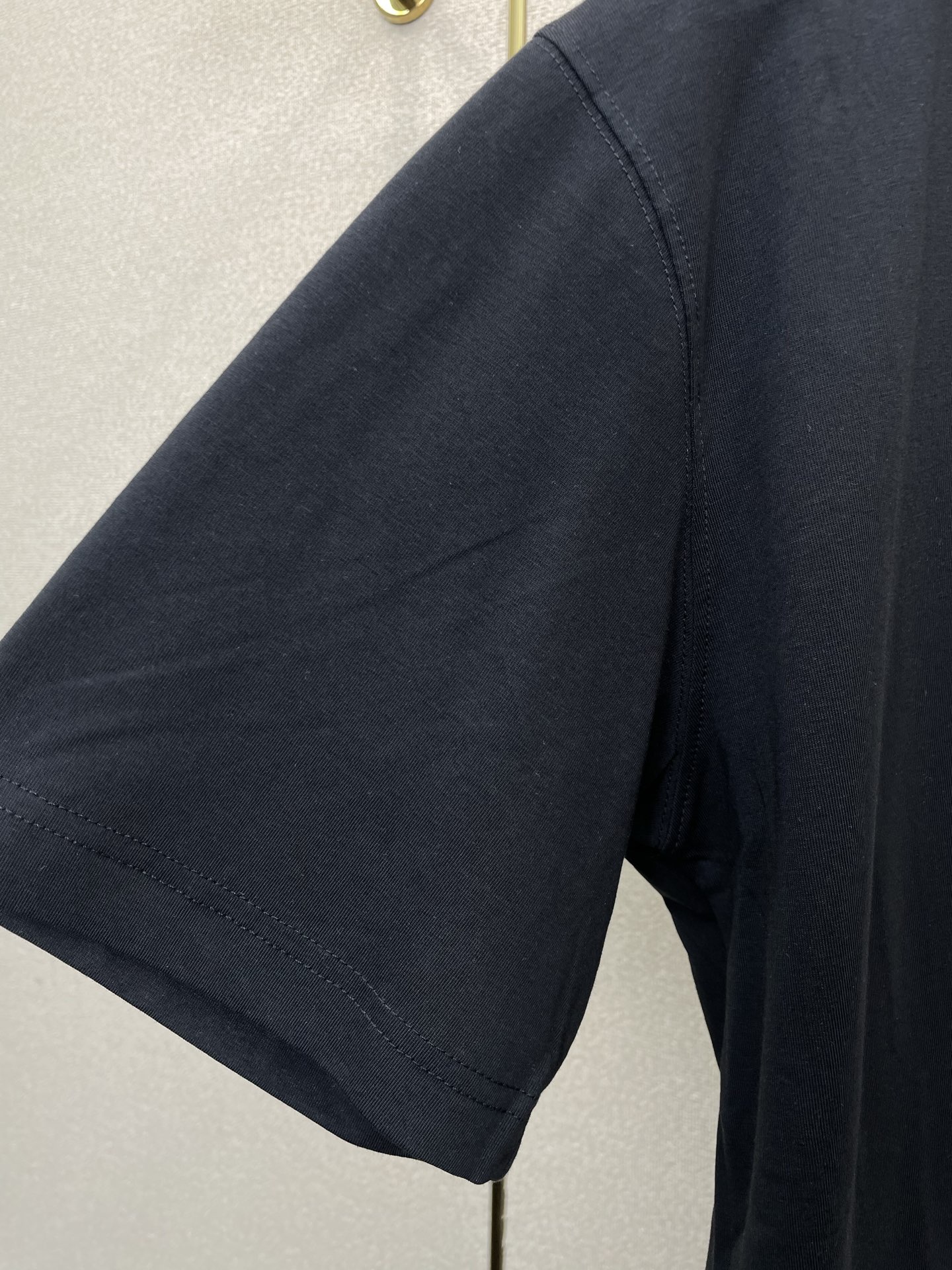 。LOEWE罗意威💥砸锅卖铁都要上的新款新款原单男士休闲短袖 高端定制 高端版本 时尚百搭爆款⚠️⚠️✨