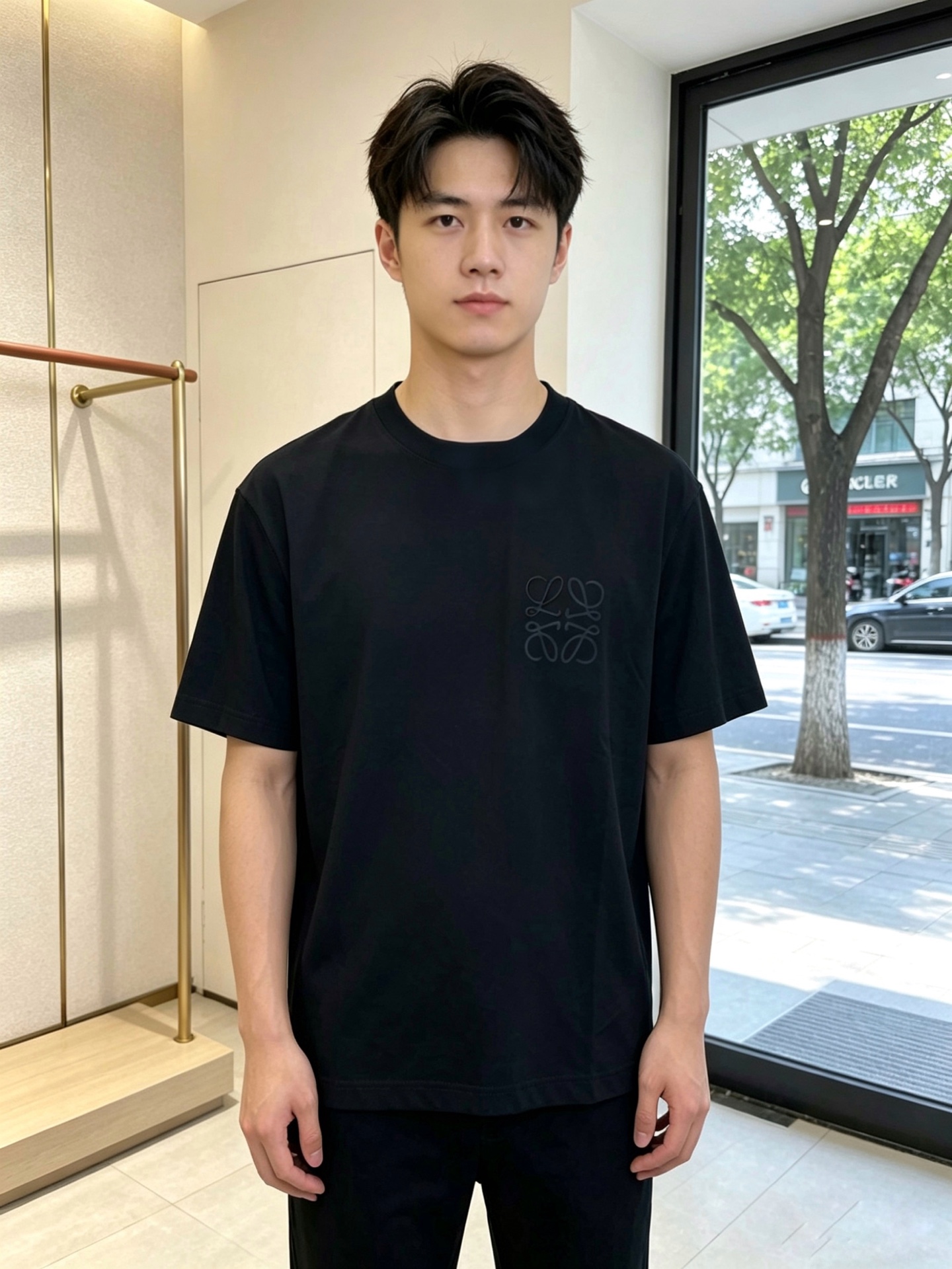 。LOEWE罗意威💥砸锅卖铁都要上的新款新款原单男士休闲短袖 高端定制 高端版本 时尚百搭爆款⚠️⚠️✨