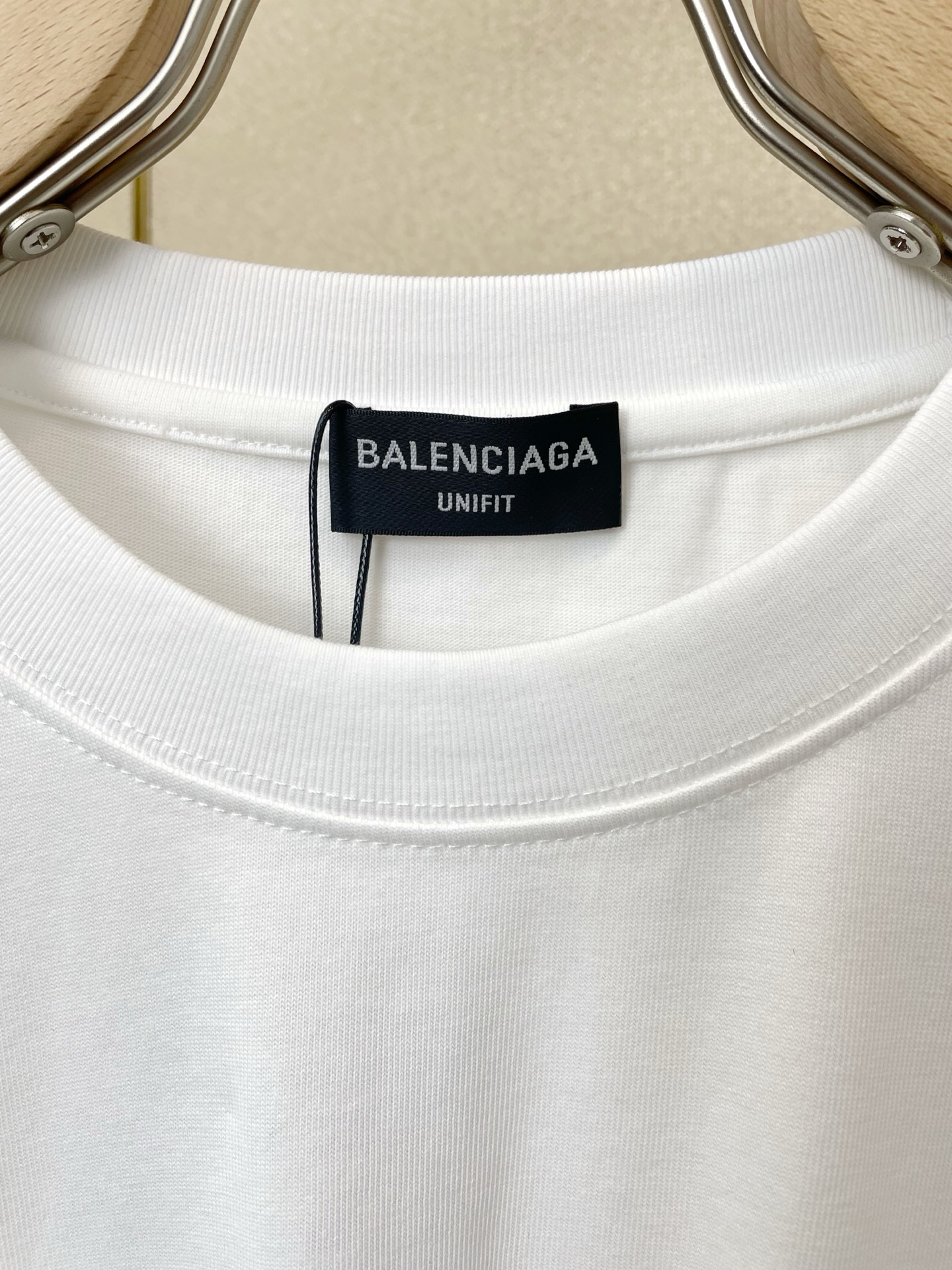 。Balenciaga巴黎世家💥砸锅卖铁都要上的新款新款原单男士休闲短袖 高端定制 高端版本 时尚百搭爆
