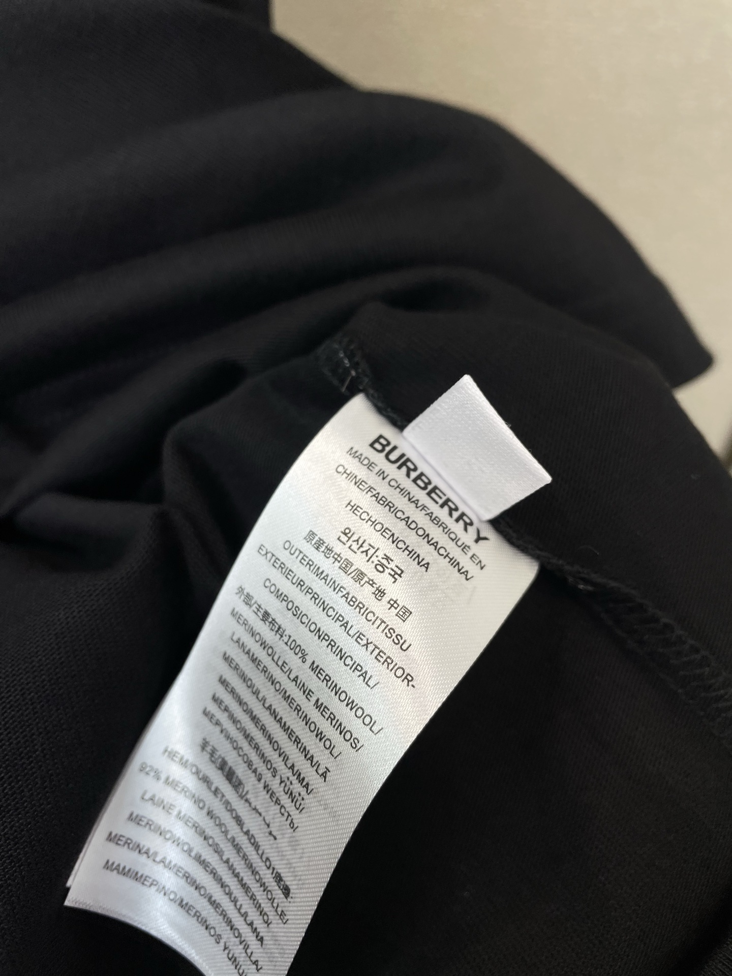 。Burberry巴宝莉💥砸锅卖铁都要上的新款新款原单男士休闲短袖 高端定制 高端版本 时尚百搭爆款⚠️