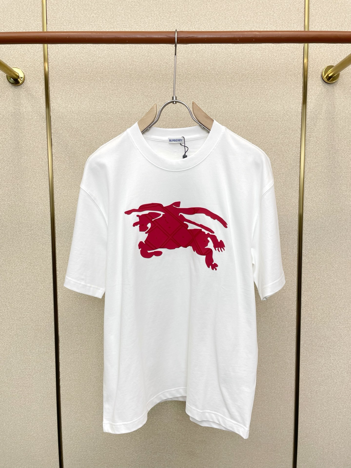 。Burberry巴宝莉💥砸锅卖铁都要上的新款新款原单男士休闲短袖 高端定制 高端版本 时尚百搭爆款⚠️