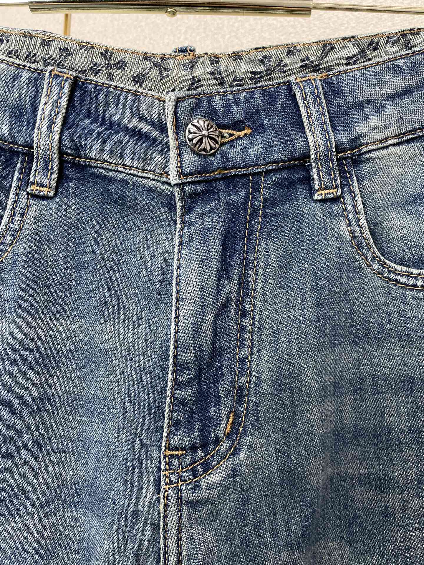 。Chrome hearts克罗心💥砸锅卖铁都要上的新款新款牛仔裤 高端版本！专柜定制面料 透气舒适度高