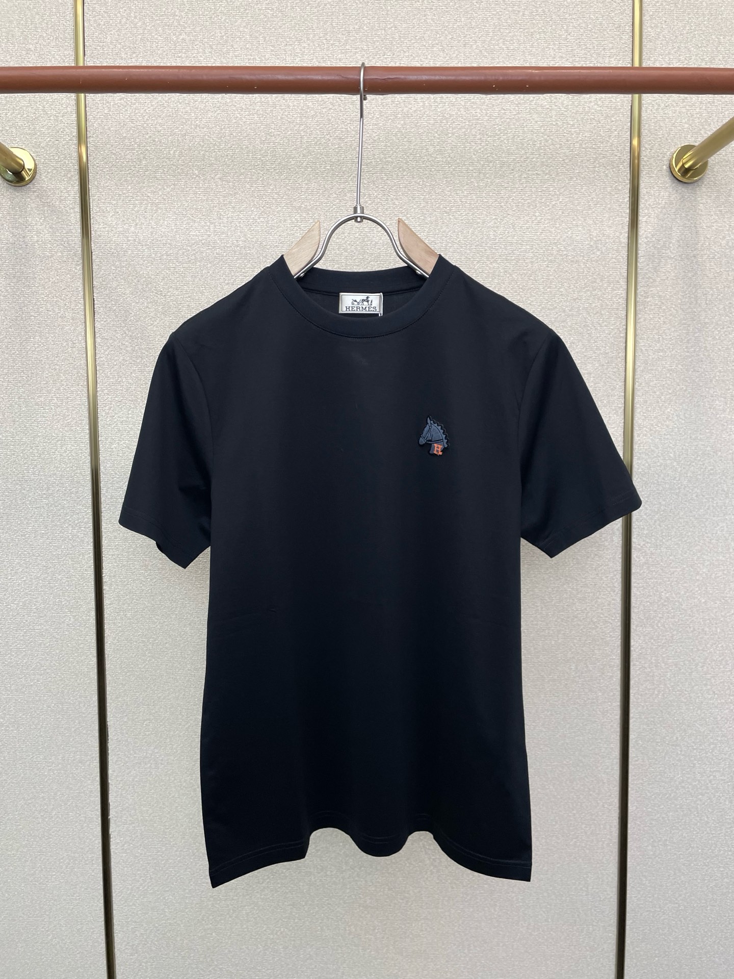 。Hermès爱马仕💥砸锅卖铁都要上的新款新款原单男士休闲短袖 高端定制 高端版本 时尚百搭爆款⚠️⚠️