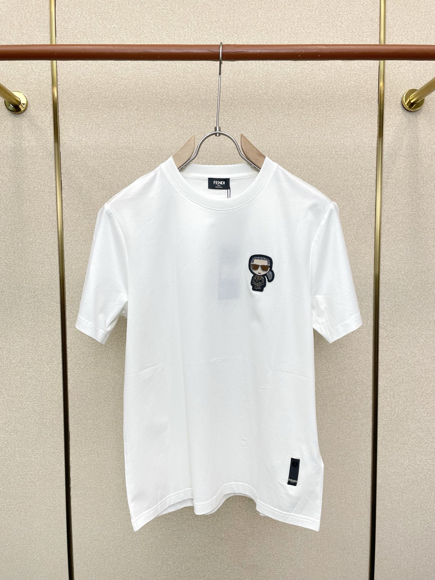 。FENDI芬迪💥独家专供新款原单男士休闲短袖 高端定制 高端版本 时尚百搭爆款⚠️⚠️✨✨进口面料 手