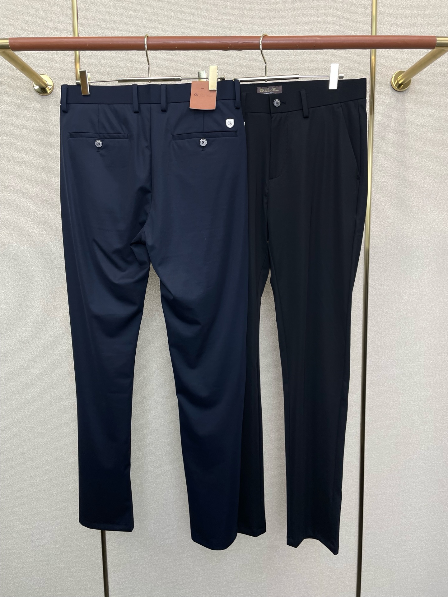 。Loro Piana-Loro Piana诺悠翩雅💥砸锅卖铁都要上的新款新款休闲裤 高端版本！专柜定制