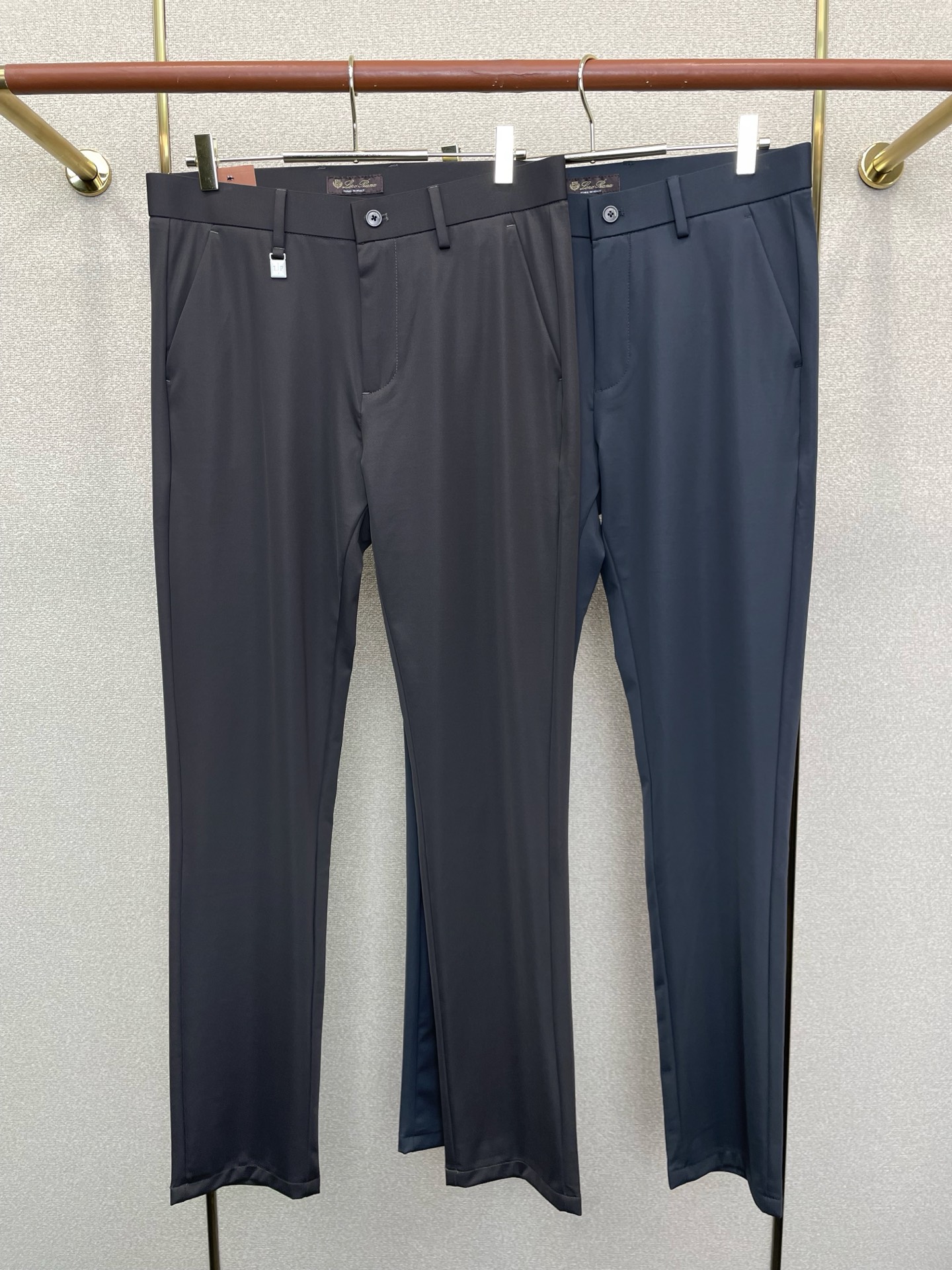 。Loro Piana-Loro Piana诺悠翩雅💥砸锅卖铁都要上的新款新款休闲裤 高端版本！专柜定制