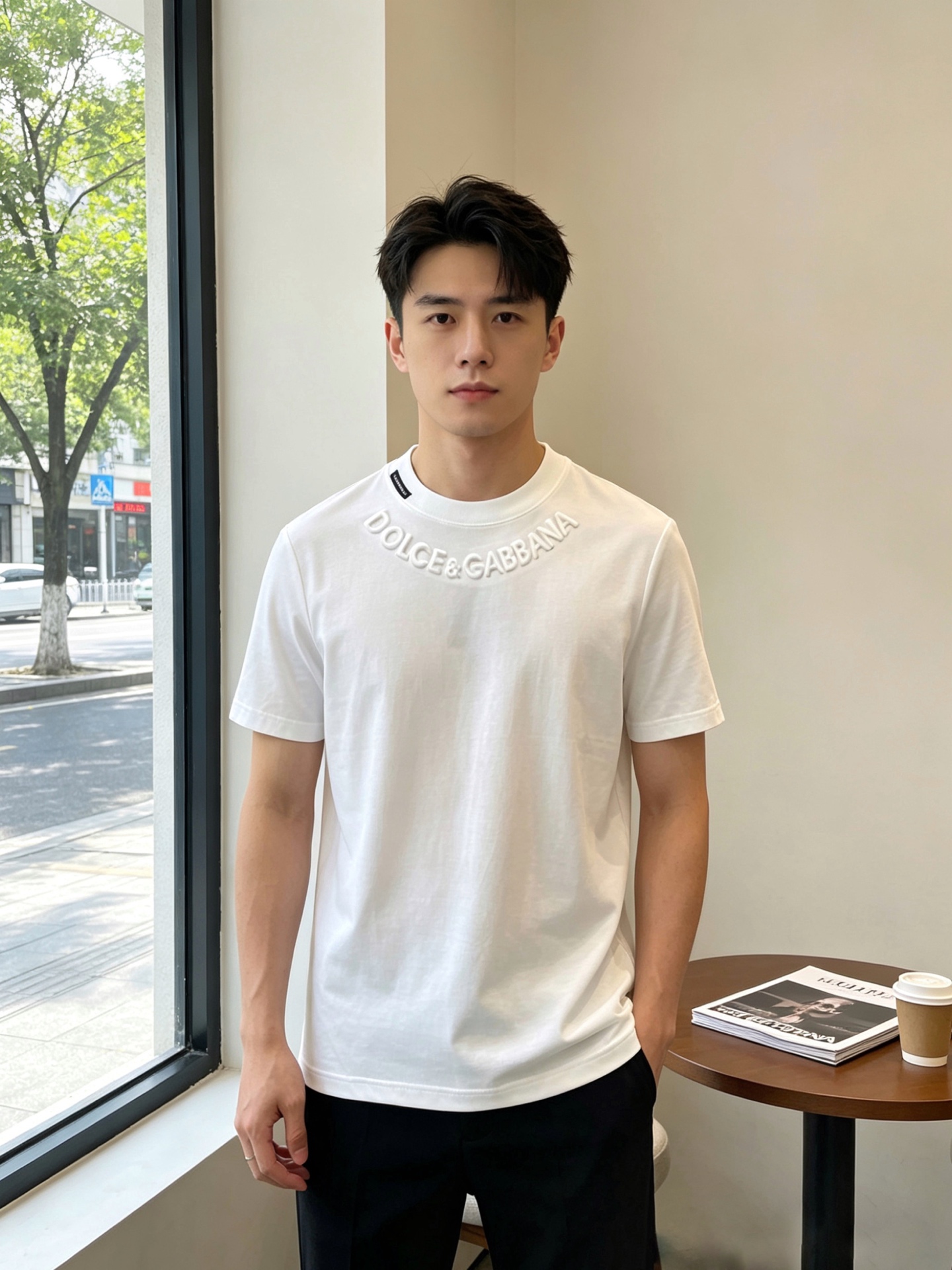 。Dolce&Gabbana杜嘉班纳💥砸锅卖铁都要上的新款新款原单男士休闲短袖 高端定制 高端版本 时尚