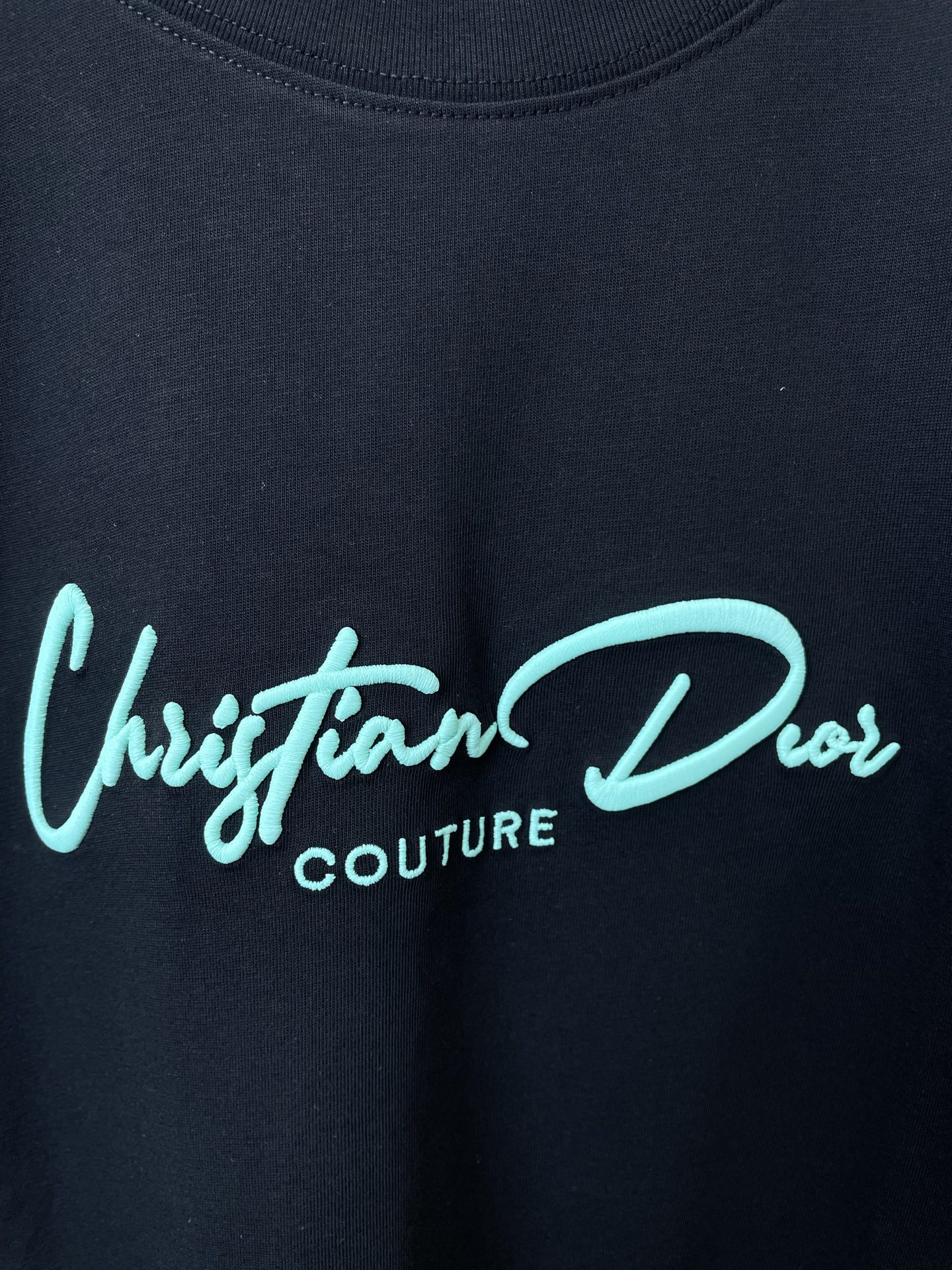 。Dior迪奥💥砸锅卖铁都要上的新款新款原单男士休闲短袖 高端定制 高端版本 时尚百搭爆款⚠️⚠️✨✨进