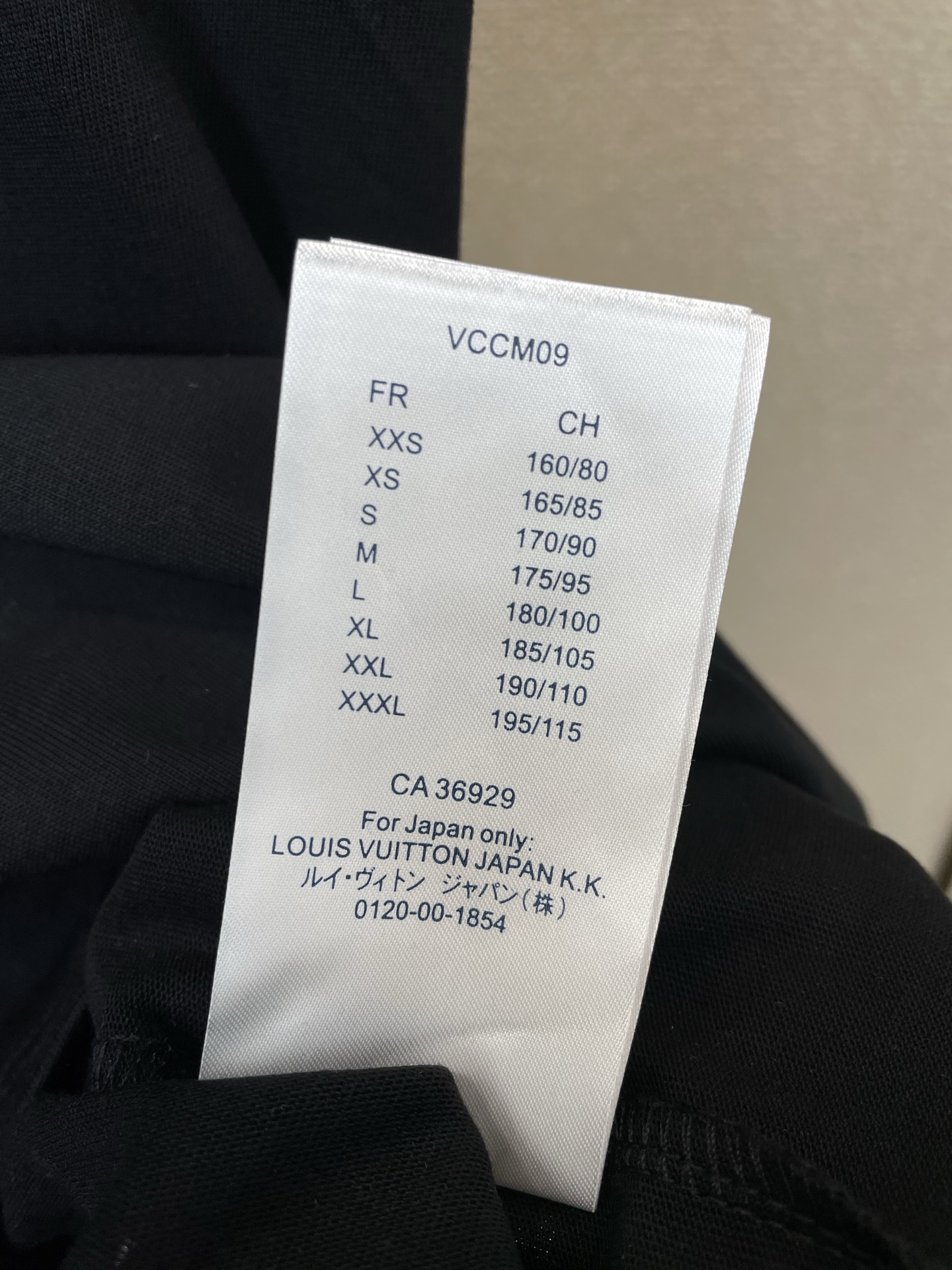 。Louis Vuitton路易威登💥砸锅卖铁都要上的新款新款原单男士休闲短袖 高端定制 高端版本 时尚