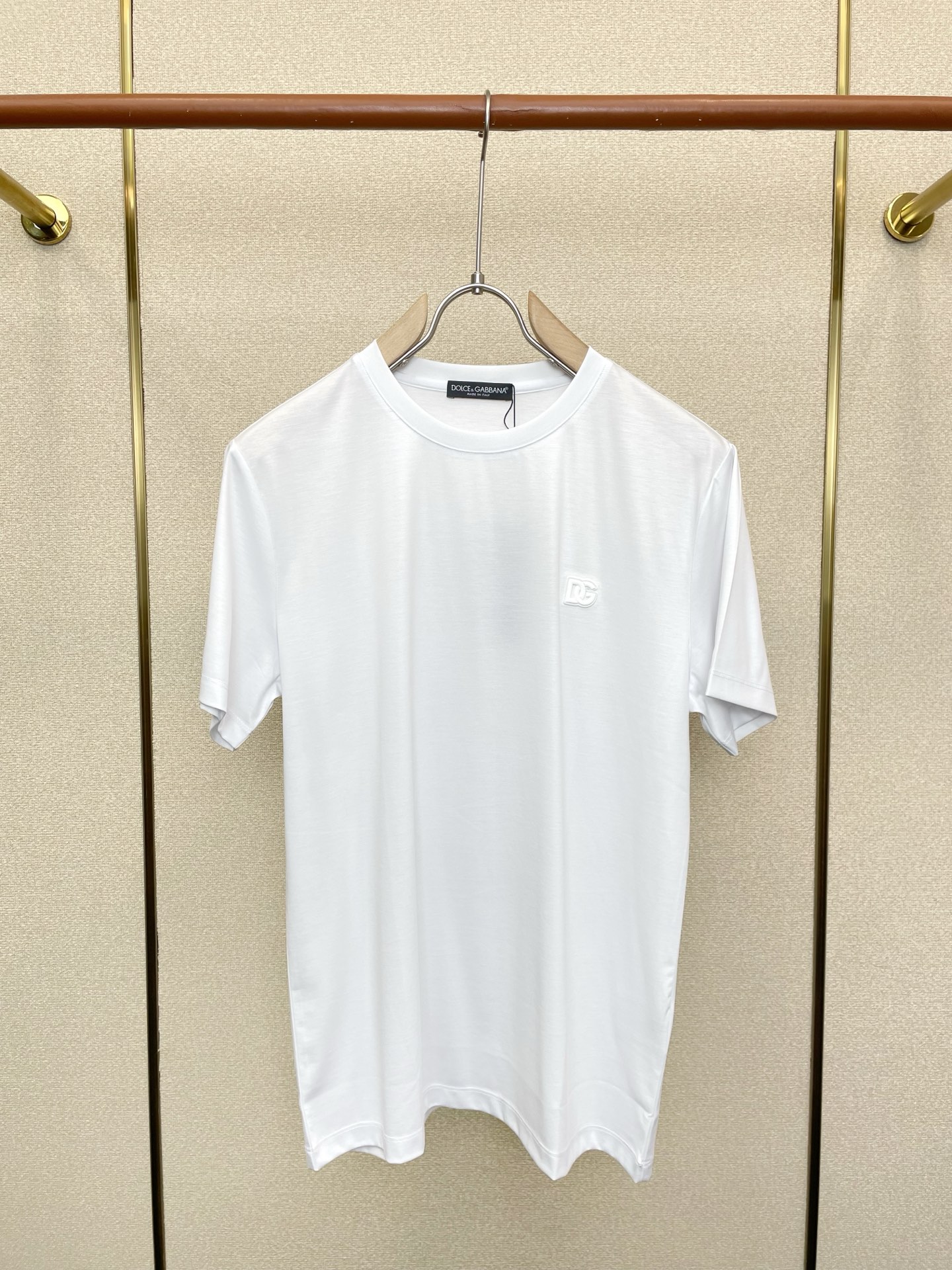 。Dolce&Gabbana杜嘉班纳💥砸锅卖铁都要上的新款新款原单男士休闲短袖 高端定制 高端版本 时尚