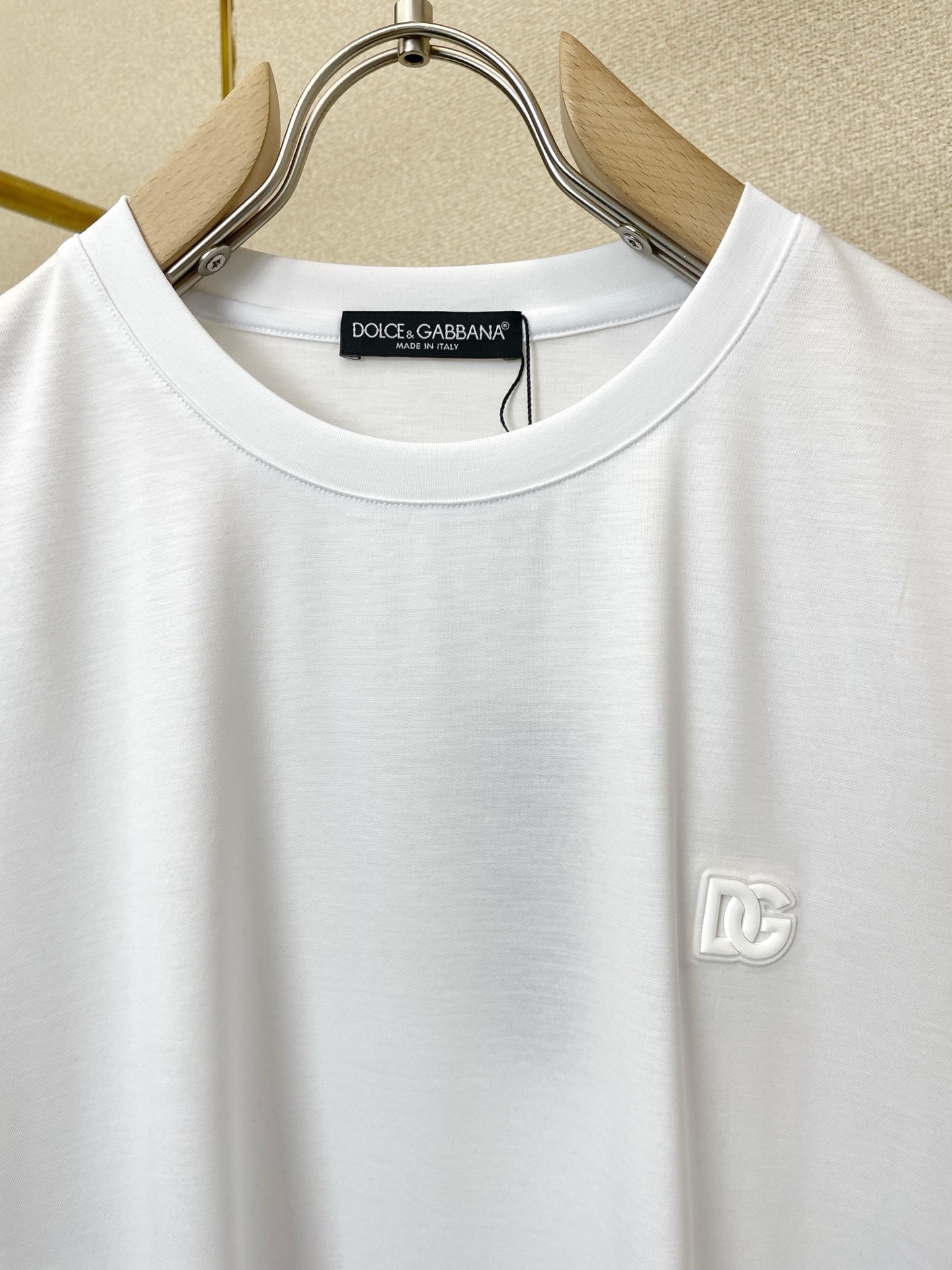 。Dolce&Gabbana杜嘉班纳💥砸锅卖铁都要上的新款新款原单男士休闲短袖 高端定制 高端版本 时尚