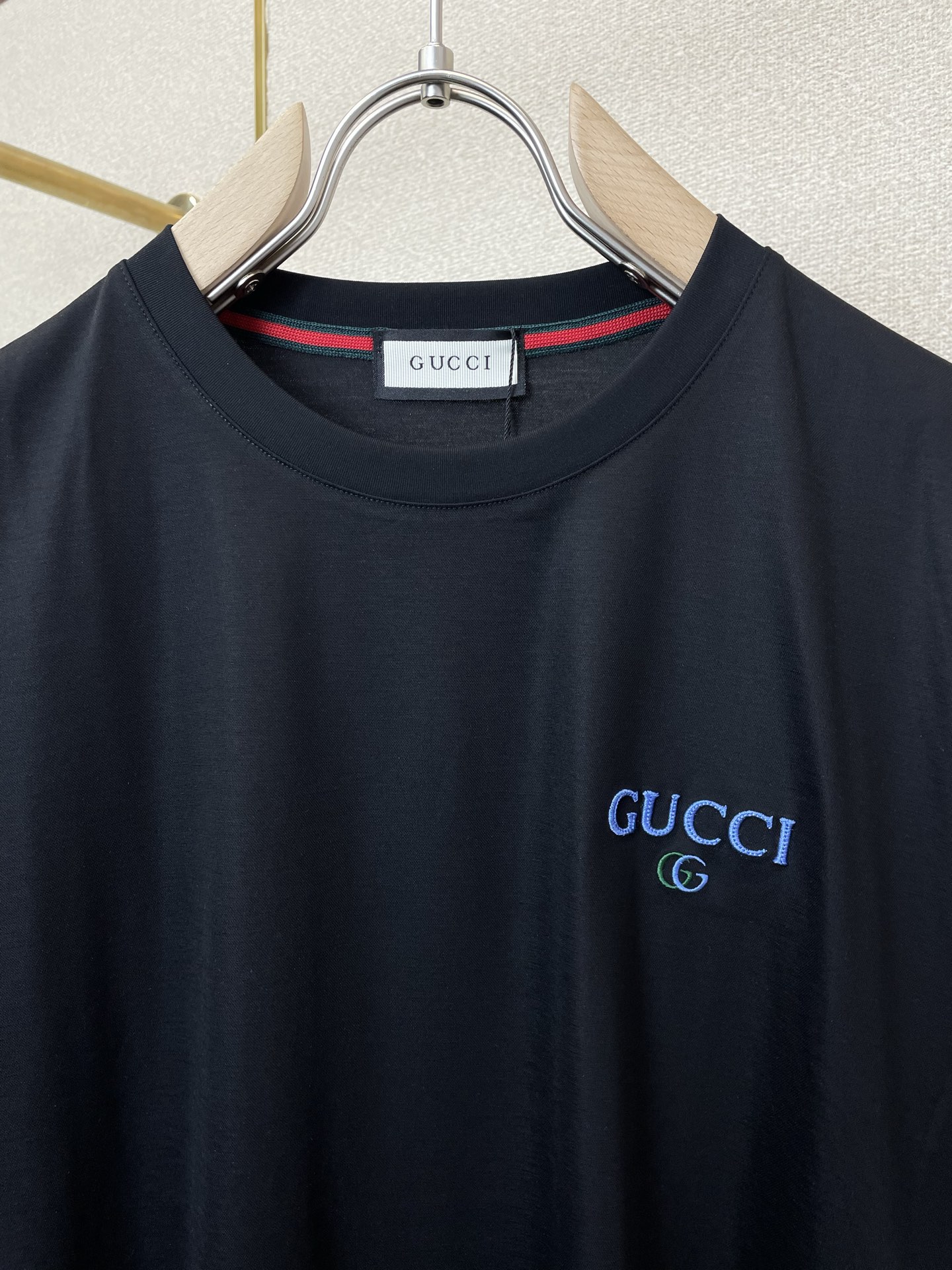 。Gucci古驰💥砸锅卖铁都要上的新款新款原单男士休闲短袖 高端定制 高端版本 时尚百搭爆款⚠️⚠️✨✨