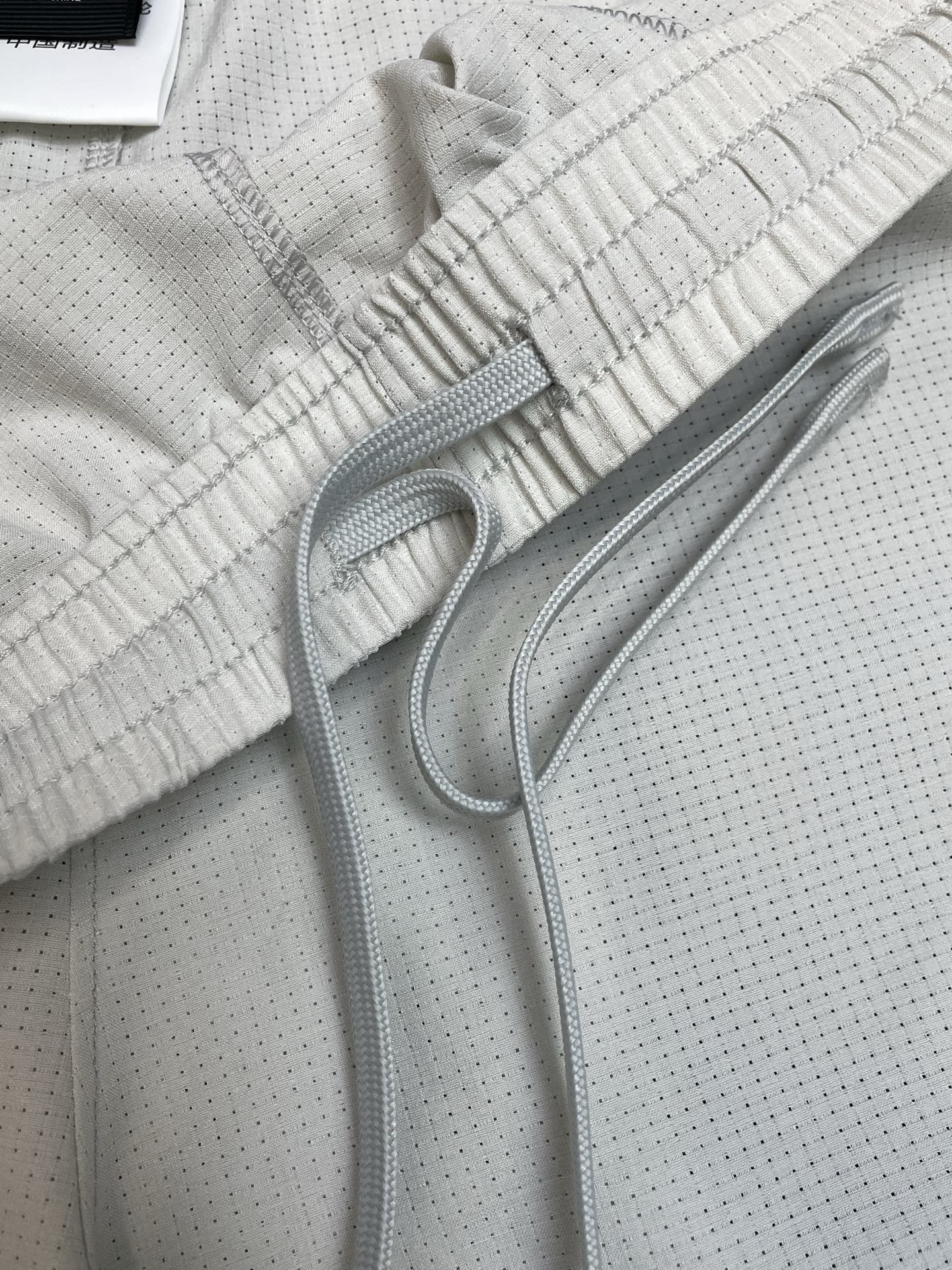 。DESCENTE迪桑特💥砸锅卖铁都要上的新款新款原单男士休闲短裤🩳高端定制 高端版本 时尚百搭爆款⚠️