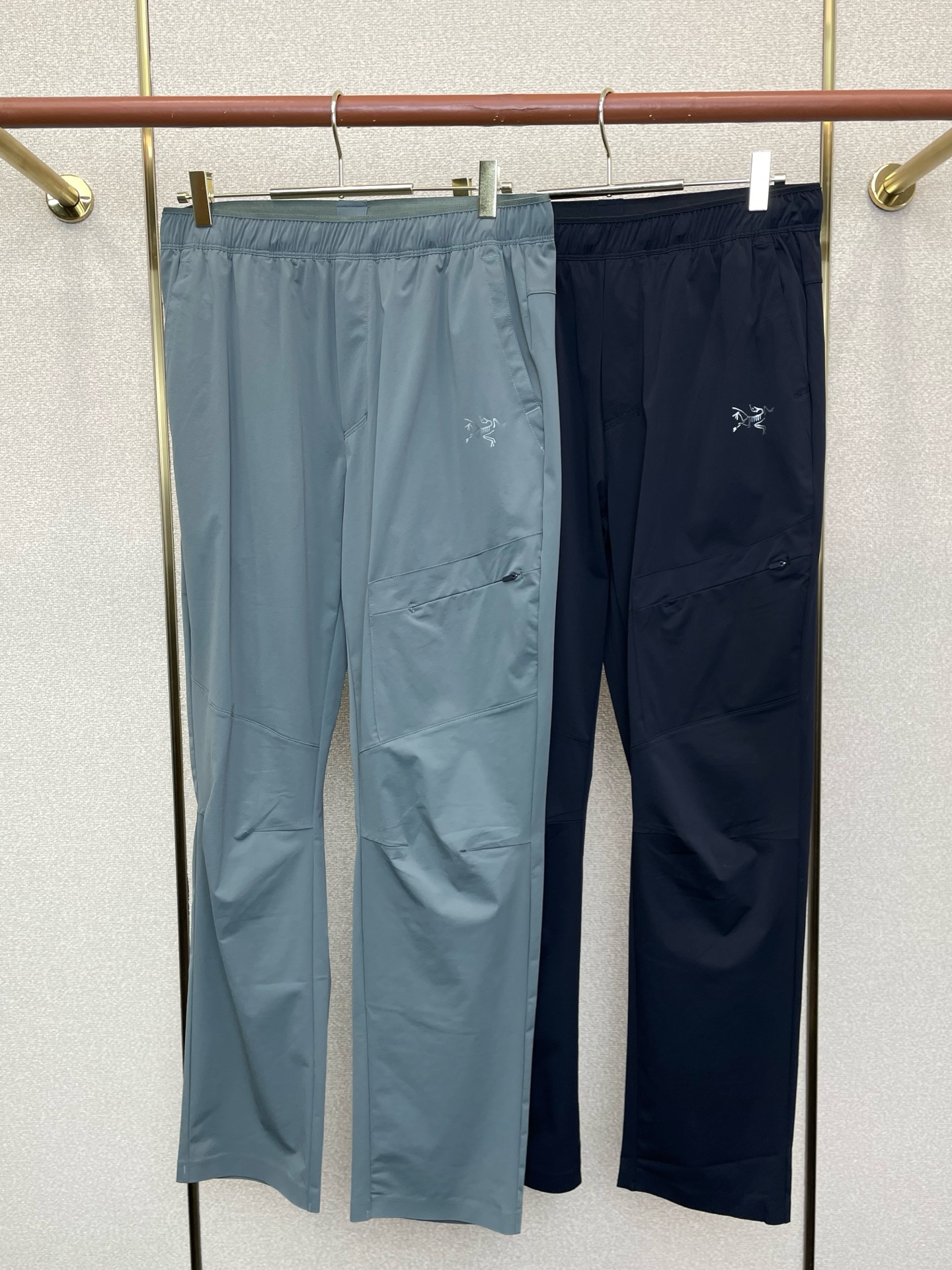 。Arc’teryx始祖鸟💥砸锅卖铁都要上的新款新款原单男士休闲裤 高端定制 高端版本 时尚百搭爆款⚠️