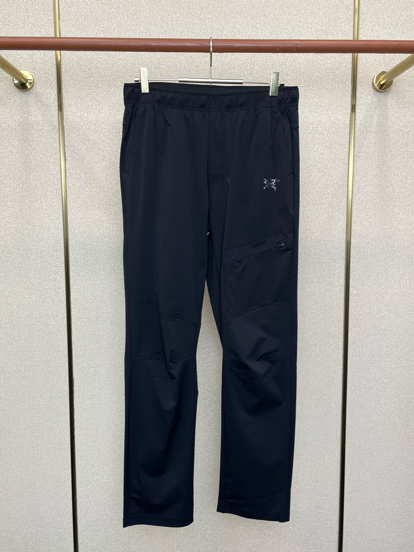 。Arc’teryx始祖鸟💥砸锅卖铁都要上的新款新款原单男士休闲裤 高端定制 高端版本 时尚百搭爆款⚠️